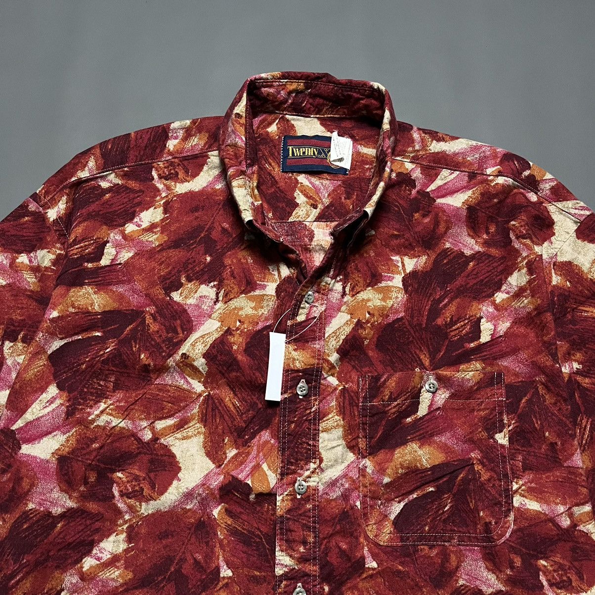 Twenty VTG Camo Leaf Twenty X Size US XL / EU 56 / 4 - 2 Thumbnail