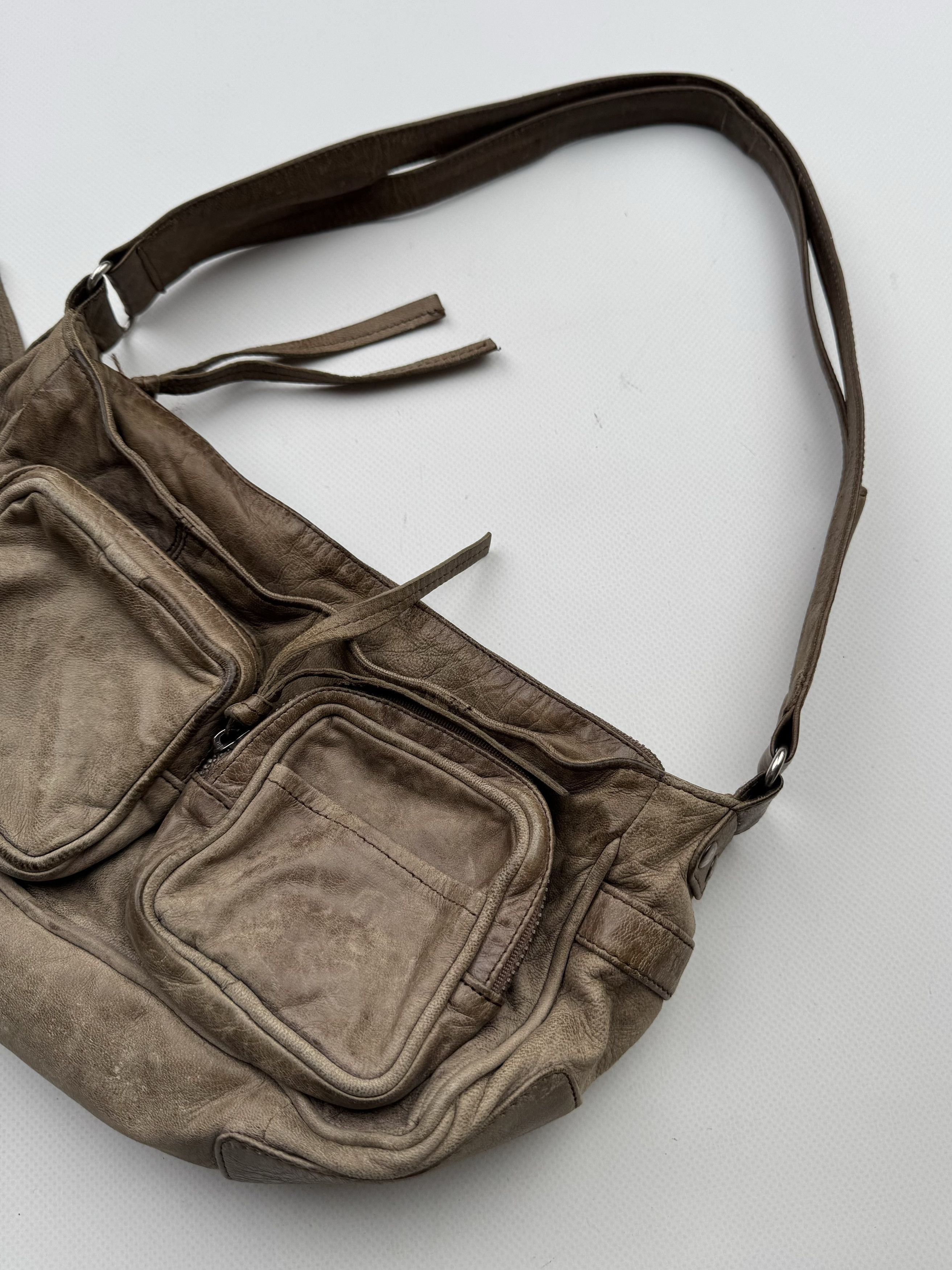 Vintage 90's Leather Multi-Pocket Bag C444(V4)E2 Size ONE SIZE - 3 Thumbnail