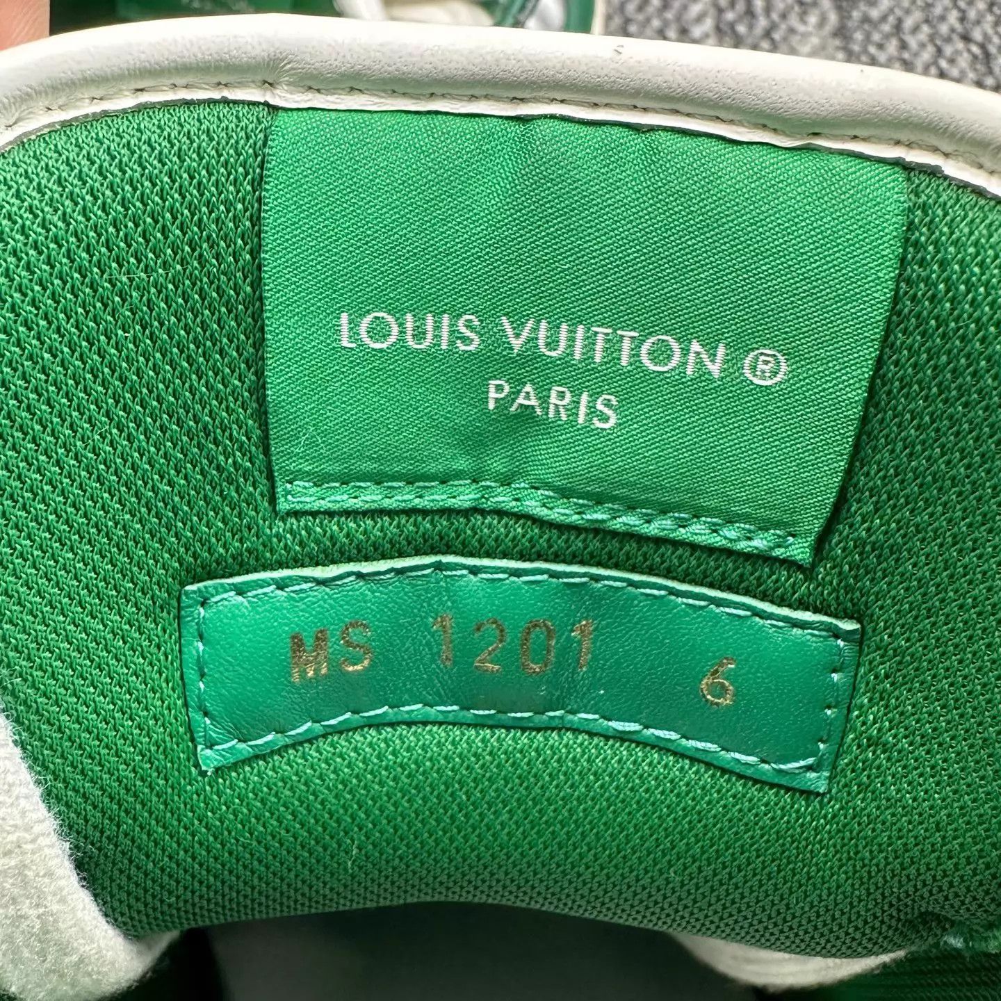 Louis Vuitton LV Monogram Rivoli H-Top Sneaker 40 (99 New) Size US 7 / EU 40 - 7 Thumbnail