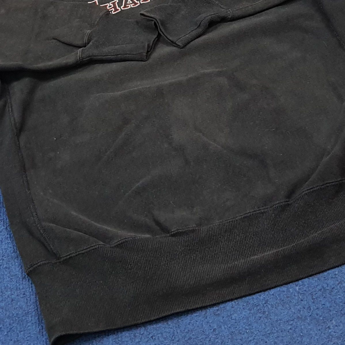 Champion Vintage Champion Black Hoodie Sweatshirt C292N19 Size US M / EU 48-50 / 2 - 10 Thumbnail