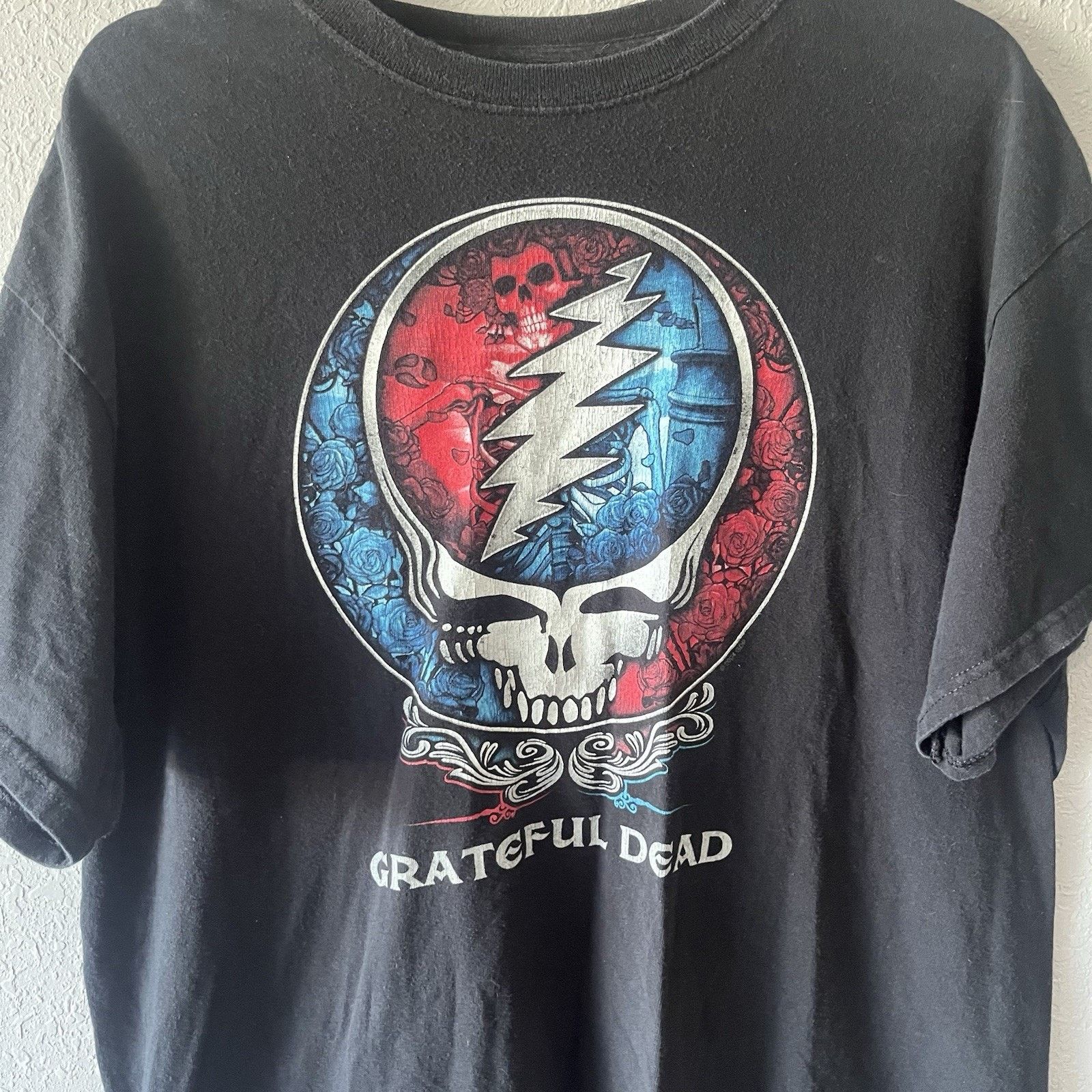 Liquid Blue 2000s Liquid Blue Grateful Dead Black Tshirt Men XL Band Mus Size US XL / EU 56 / 4 - 2 Thumbnail
