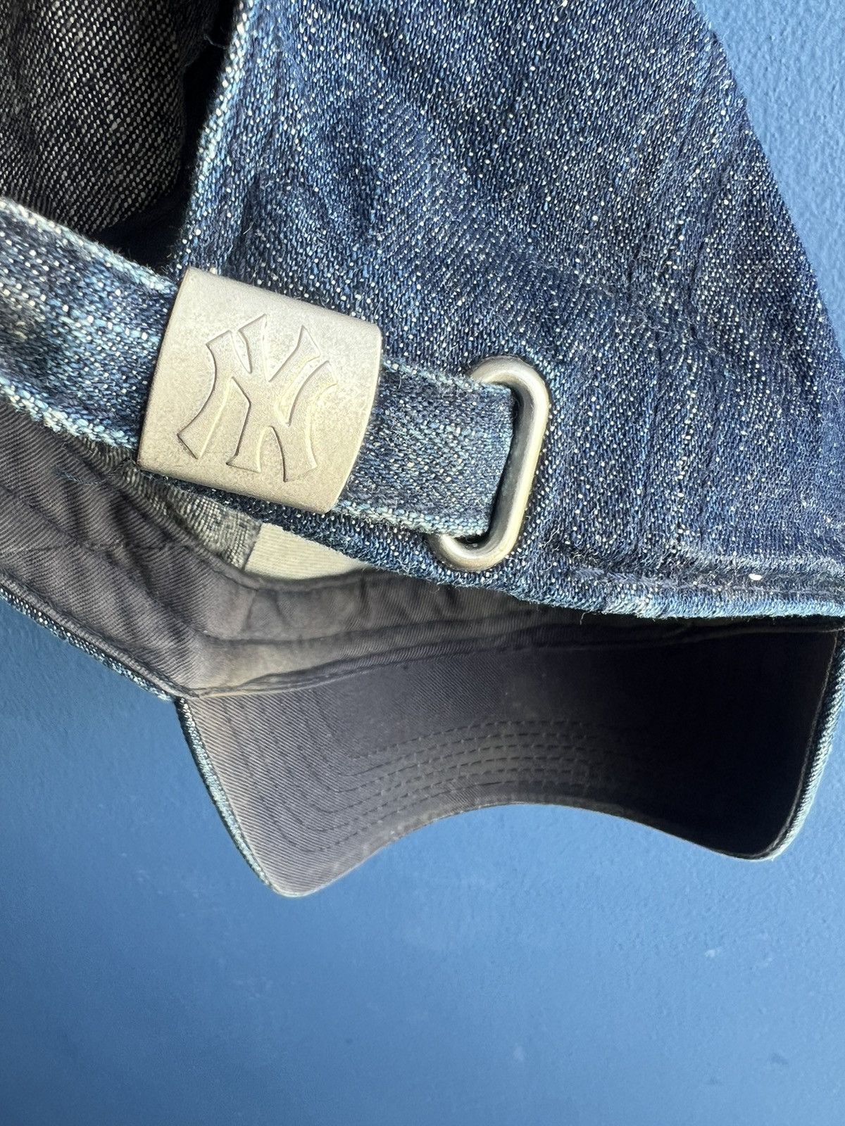 New York Yankees Vintage NY Yankees Denim Cap Size ONE SIZE - 2 Thumbnail