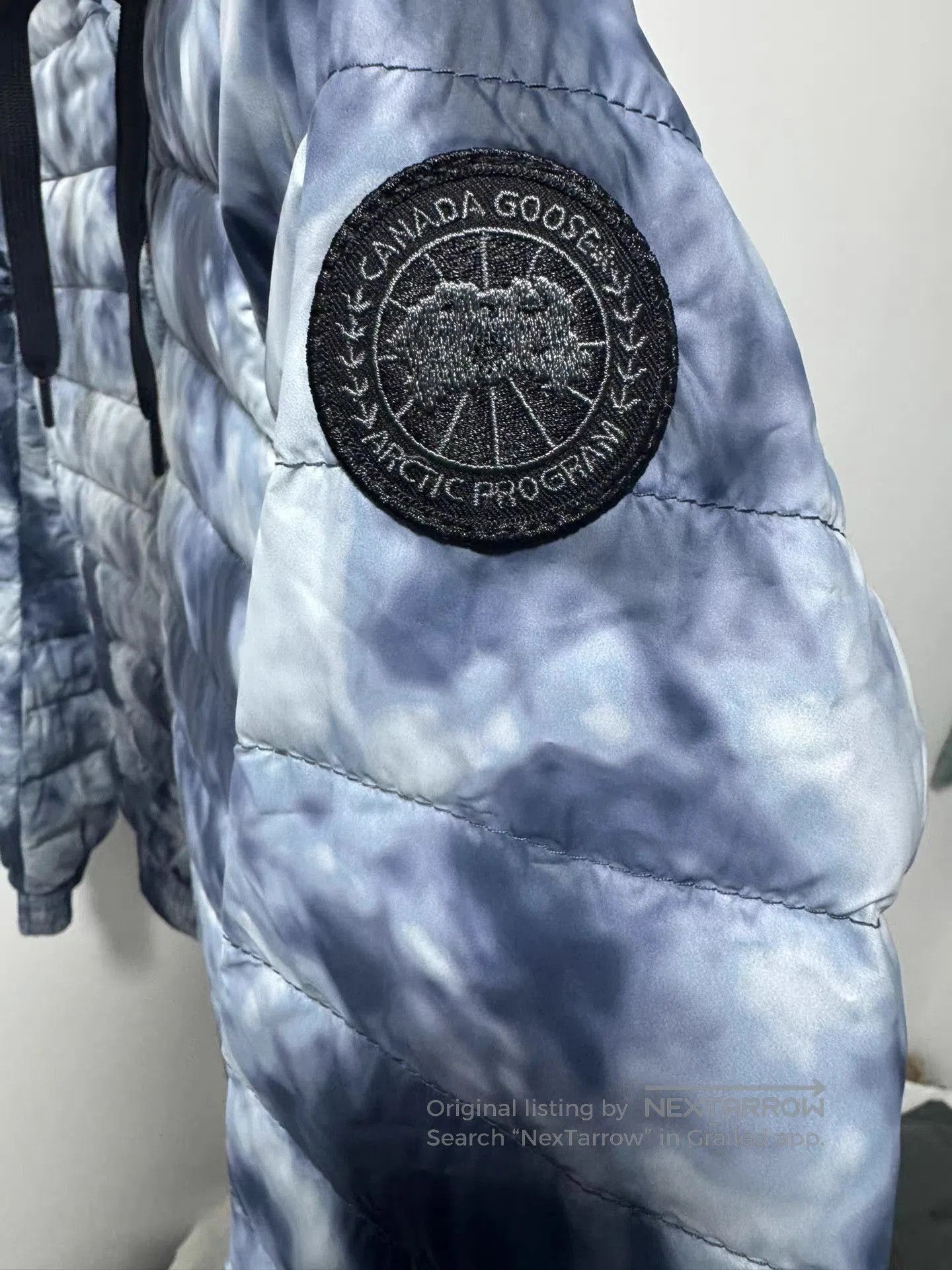 Canada Goose White Hooded Puffer Jacket - XS. Size US XS / EU 42 / 0 - 3 Thumbnail