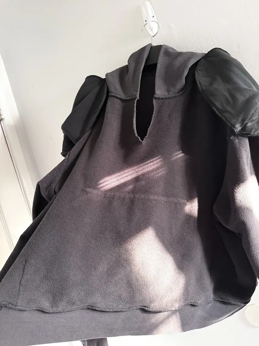 Greg Ross Yeezy Sample Made for Kanye Greg Ross V Neck Padded Hoodie Size US XL / EU 56 / 4 - 18 Thumbnail