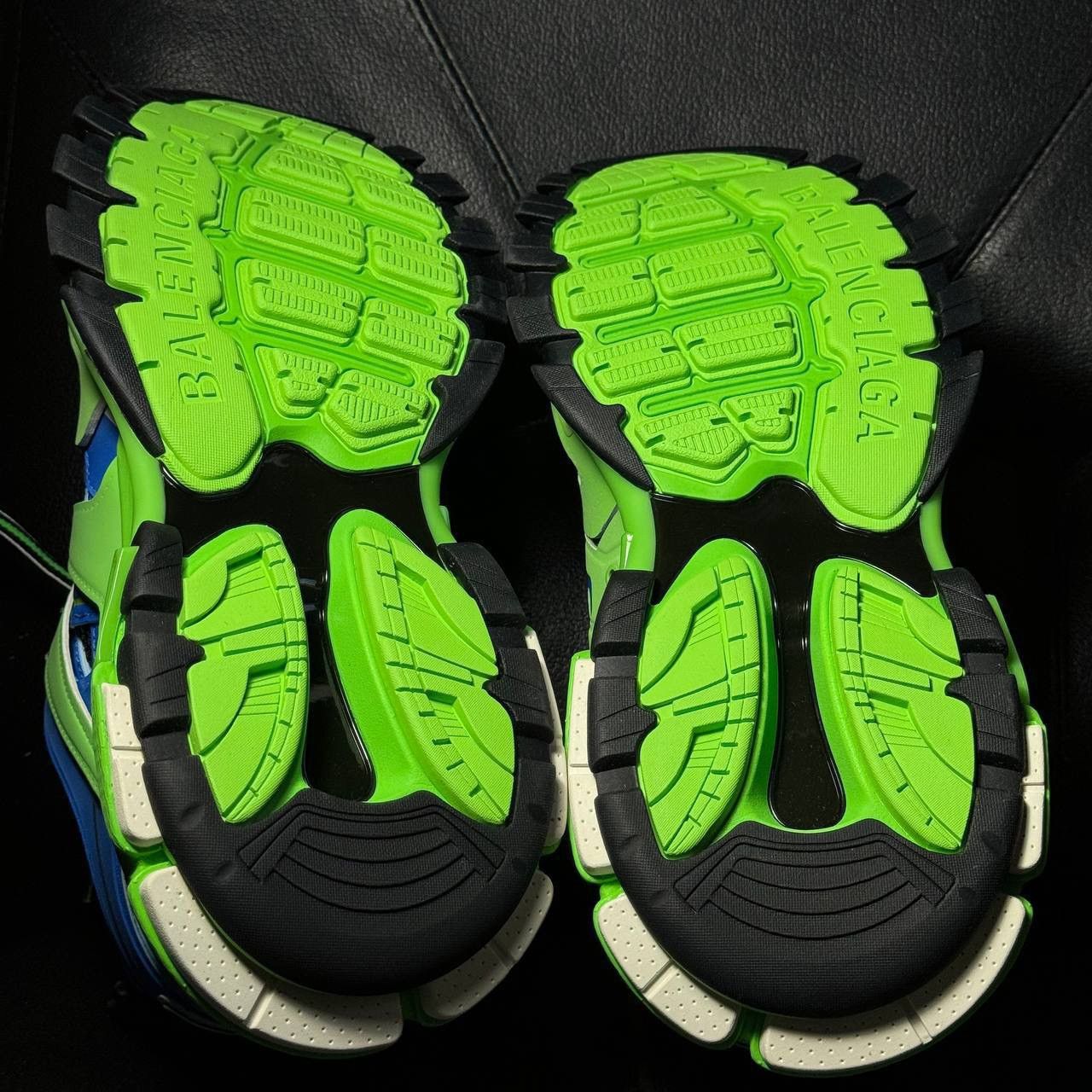 Balenciaga 41 Balenciaga track 1 green blue Size US 8 / EU 41 - 9 Thumbnail