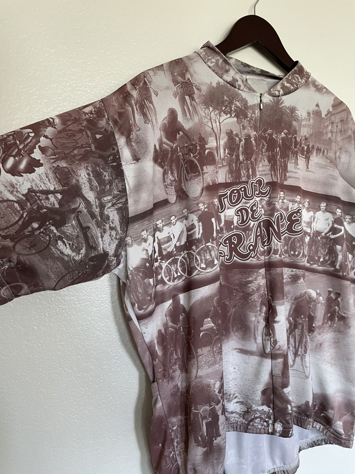 Vintage 90s tour de france aop bike tee