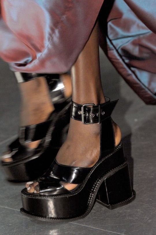 Vivienne Westwood Vivienne Westwood Black Patent Leather Platform Heels Size US 10 / IT 40 - 2 Thumbnail