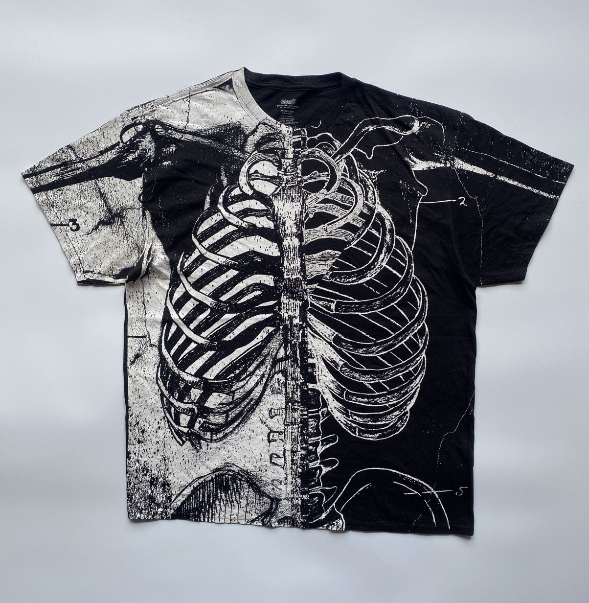 Designer SPIRIT HALLOWEEN Size US XL / EU 56 / 4 - 1 Thumbnail