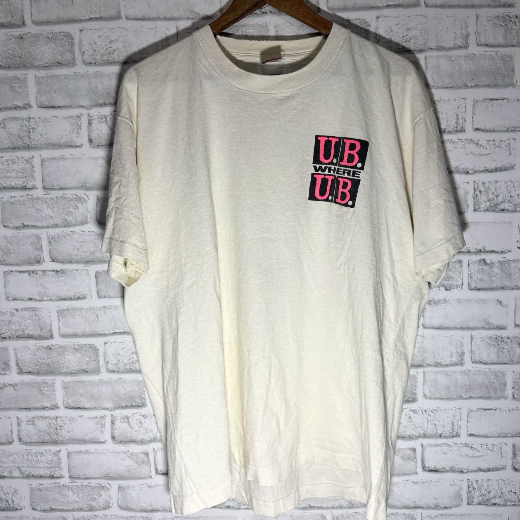 Vintage VINTAGE Fruit of the Loom 1989 World Graphic Tee Mens XL White USA Single Stitch Size US XL / EU 56 / 4 - 2 Thumbnail