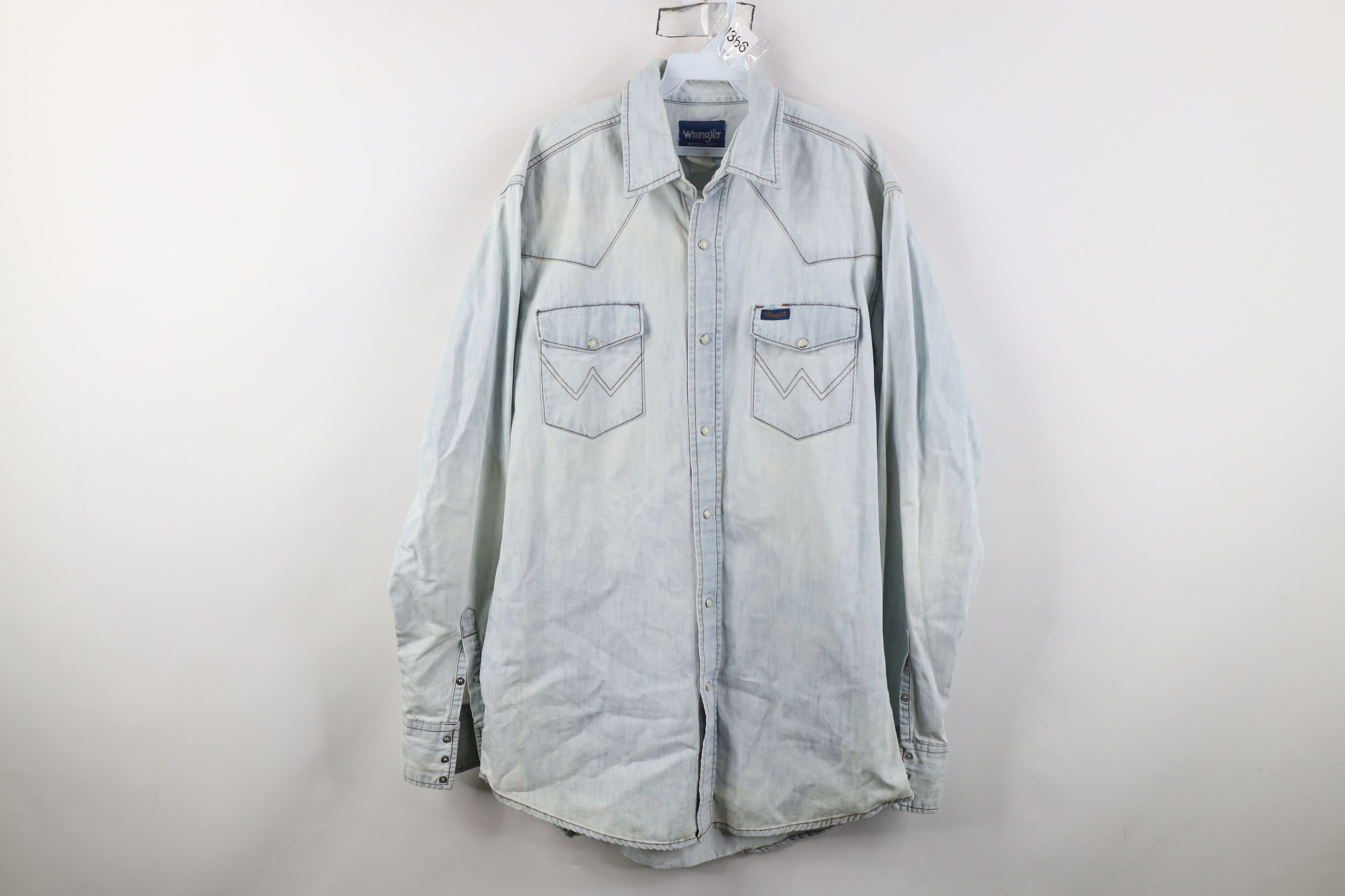 Wrangler Vintage 90s Wrangler Acid Wash Denim Snap Button Shirt Size US XL / EU 56 / 4 - 1 Thumbnail
