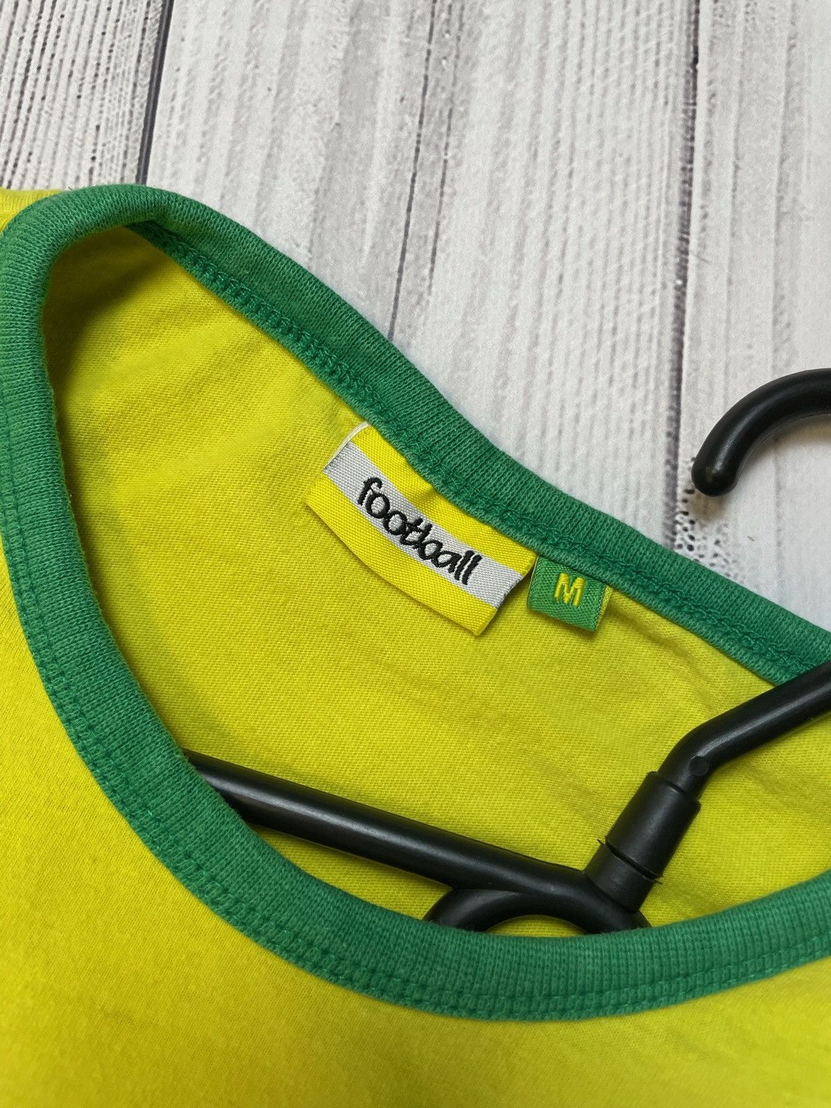 Other × Vintage Vintage Brasil big logo soccer tee yellow Brazil size M Size US M / EU 48-50 / 2 - 3 Thumbnail