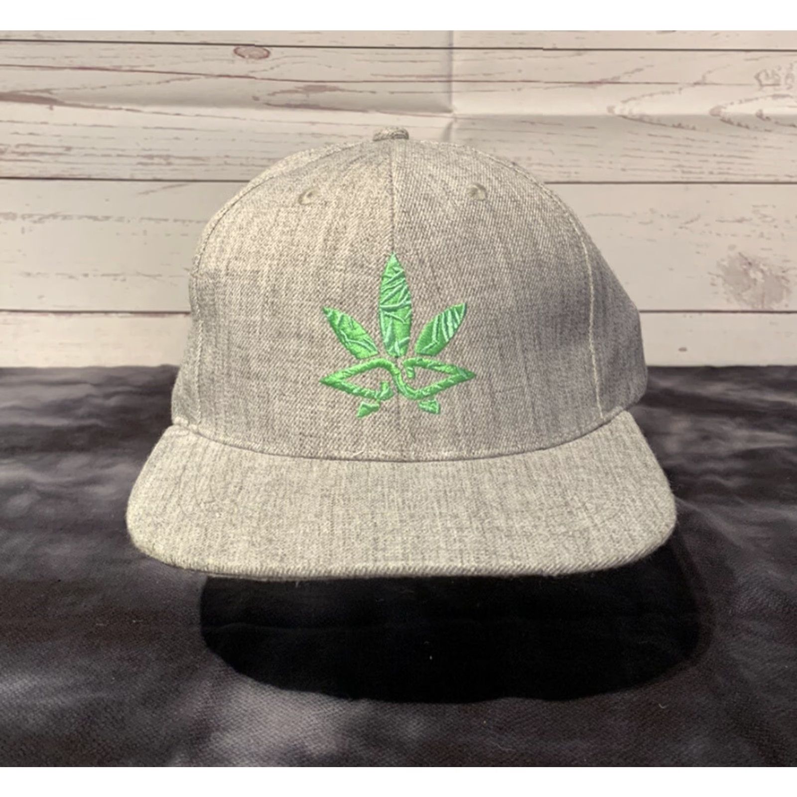 Vintage Wynn Headwear Baseball Cap Heather Gray Flat Bill Adjustable Weed Theme Cap Mens Adjustable Gray 420 Pride Baseball Cap Size ONE SIZE - 2 Thumbnail