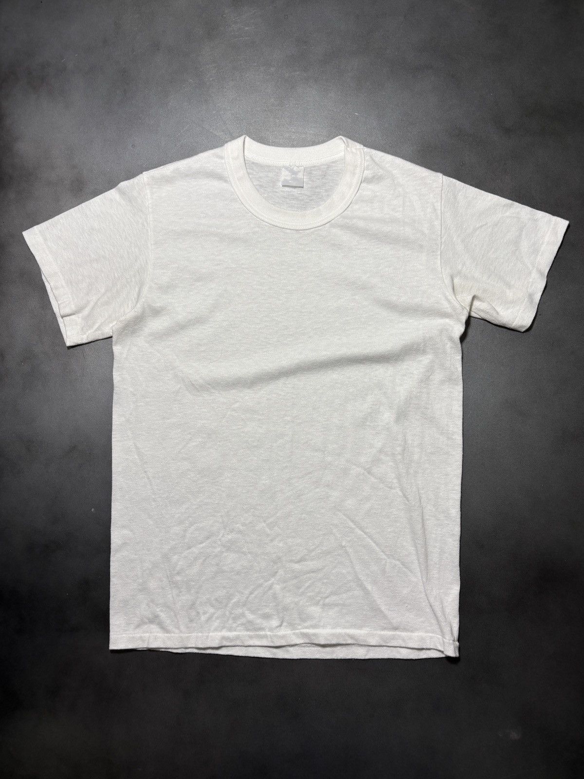 Vintage Vintage Mr. Briefs White T-Shirt 1980s Blanks Tee Canada 70s Size US S / EU 44-46 / 1 - 2 Thumbnail