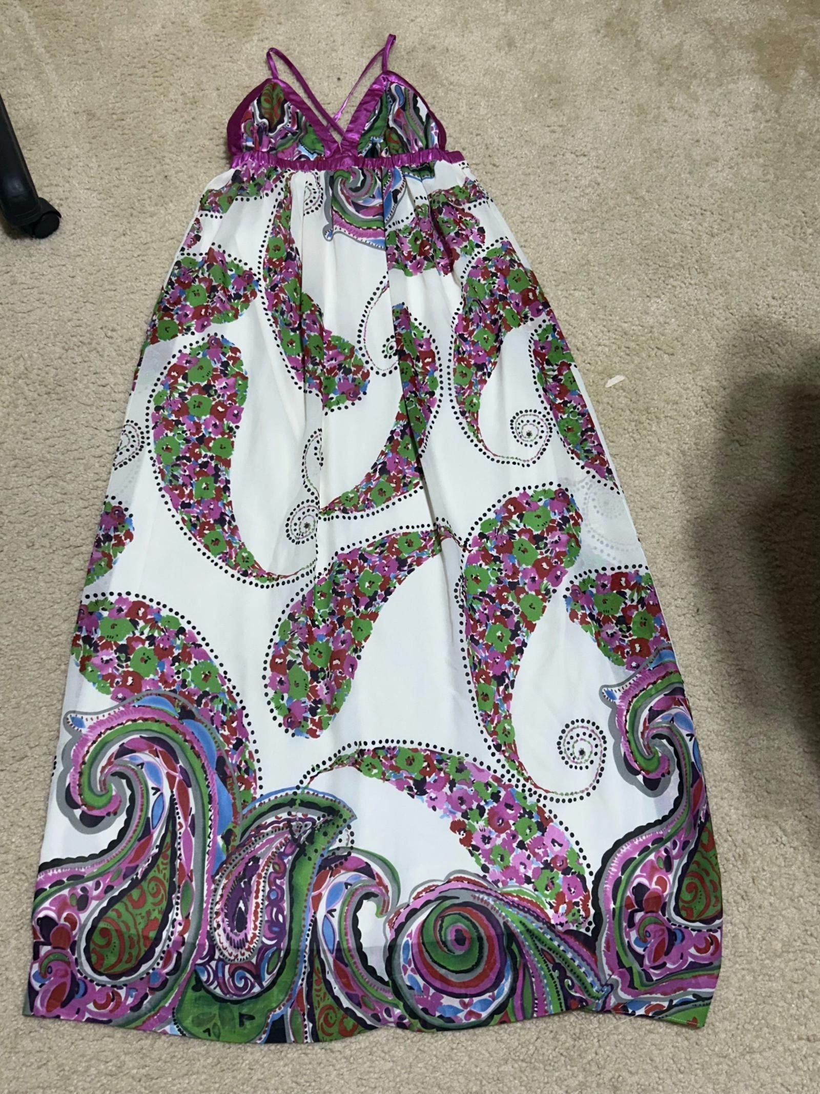 Designer Paisley Print Maxi Dress with Satin Trim, Boho Style, M Size M / US 6-8 / IT 42-44 - 1 Thumbnail