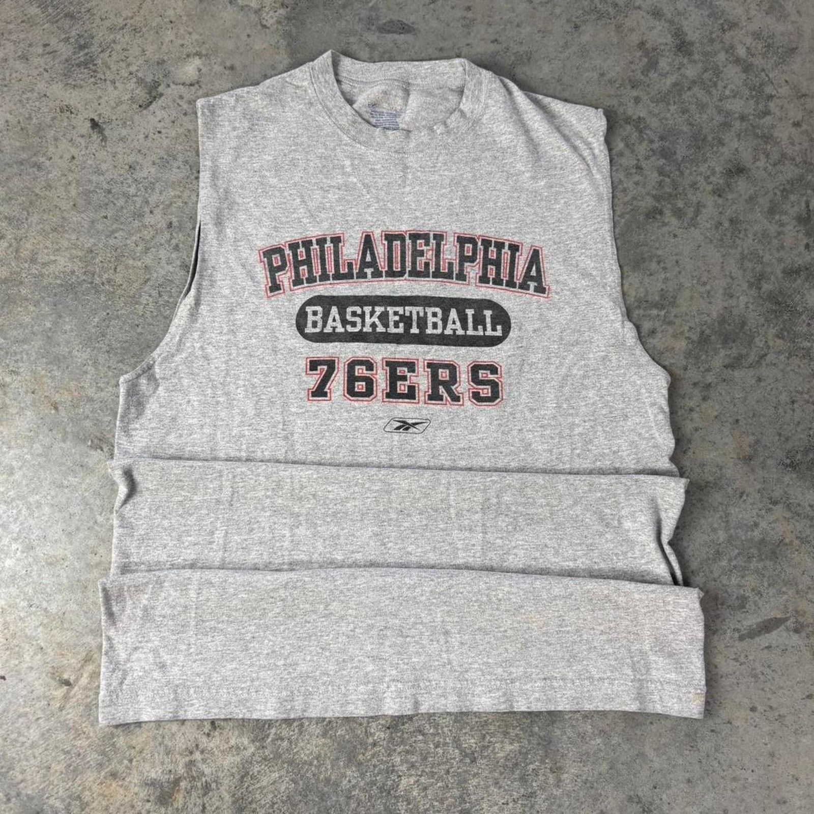 NBA × Vintage Y2K Philadelphia 76ers Sleeveless T-shirt Size US M / EU 48-50 / 2 - 1 Thumbnail