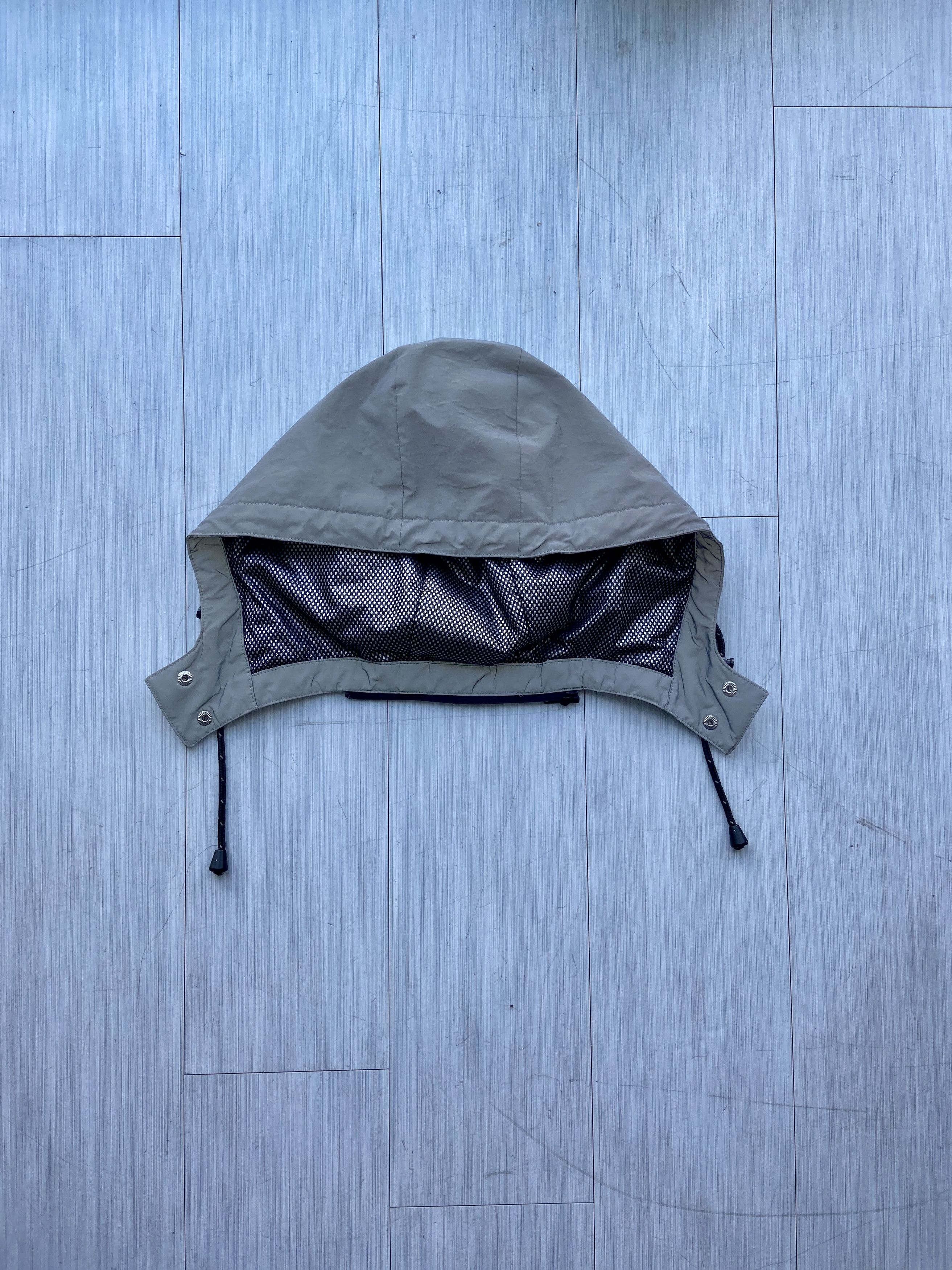Calvin Klein Calvin Klein Retroreflective Silver Rain Coat Size US S / EU 44-46 / 1 - 6 Thumbnail