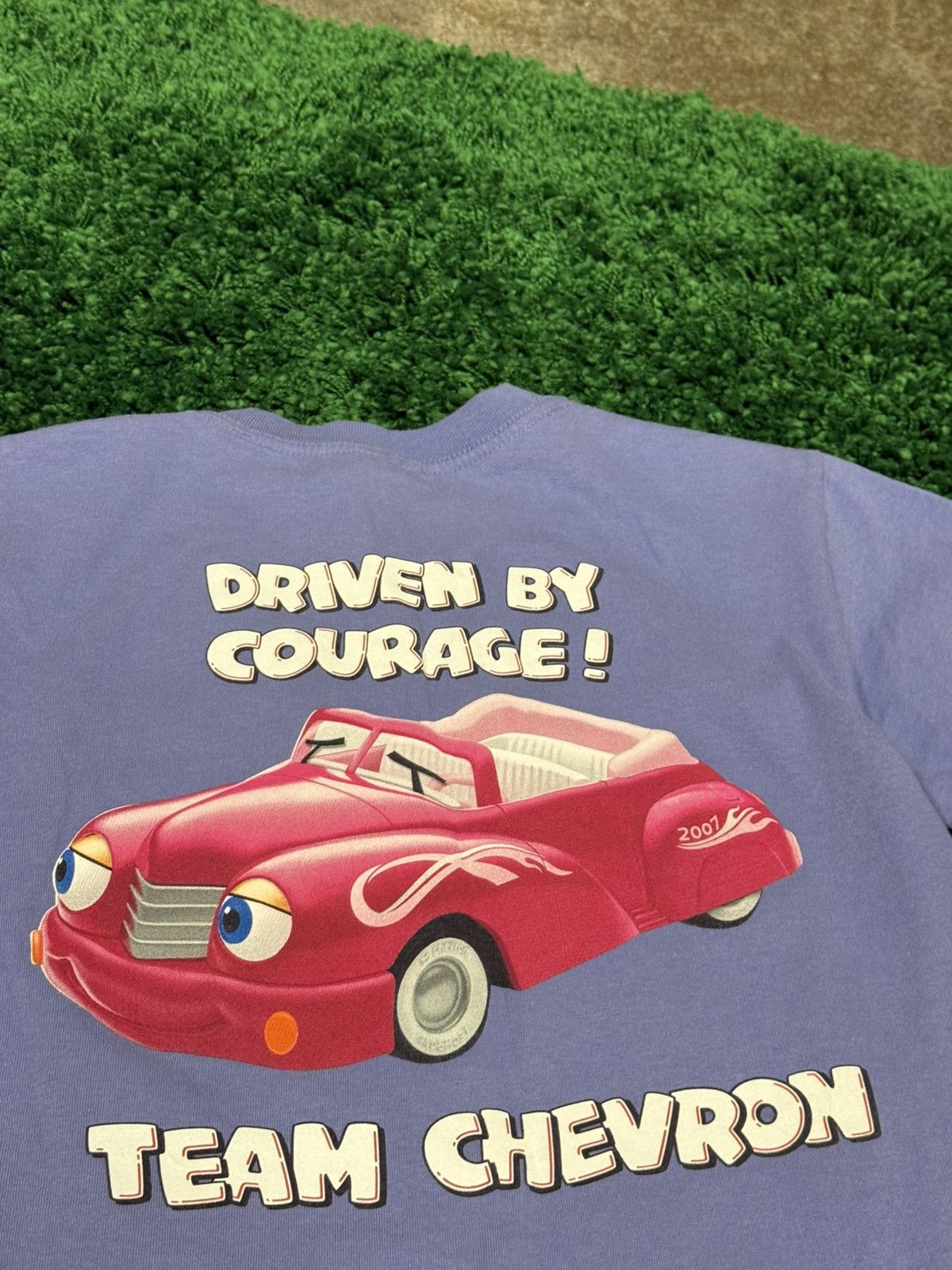 Vintage RARE Vintage Chevron Car Gildan Y2K Cartoon 00s Logo Tee Size US S / EU 44-46 / 1 - 3 Thumbnail