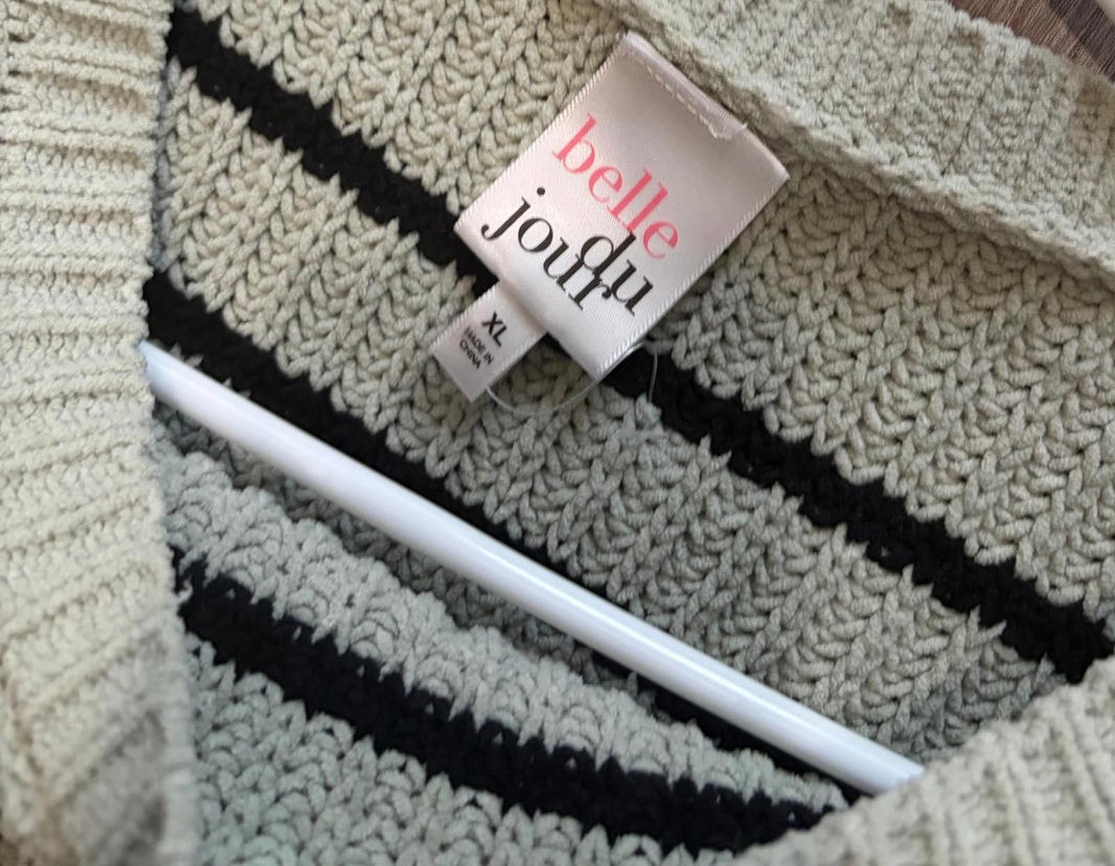 Other Belle Du Jour Oversized Cropped Stripped Knit Sweater XL Size US XL / EU 56 / 4 - 4 Thumbnail