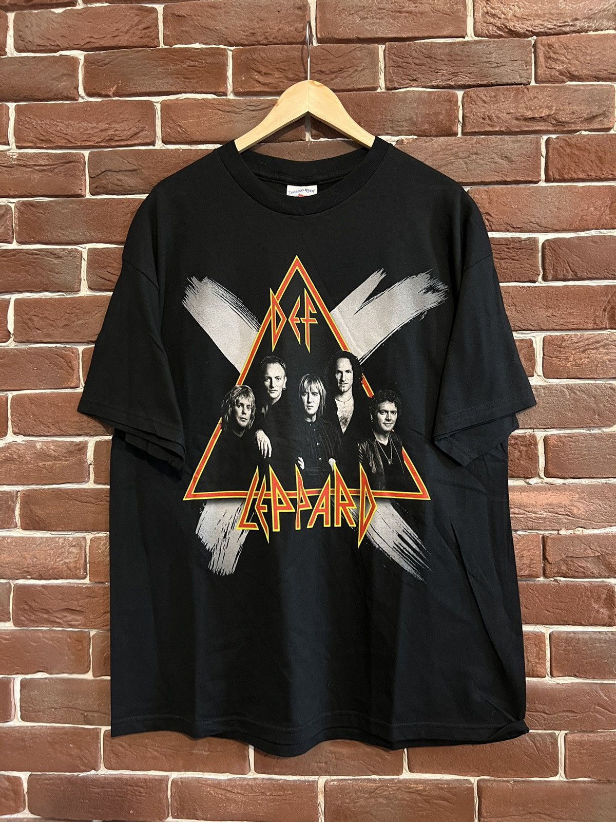 Vintage Def Leppard 00s Y2K Tour Rock Metal Band Tshirt Hype