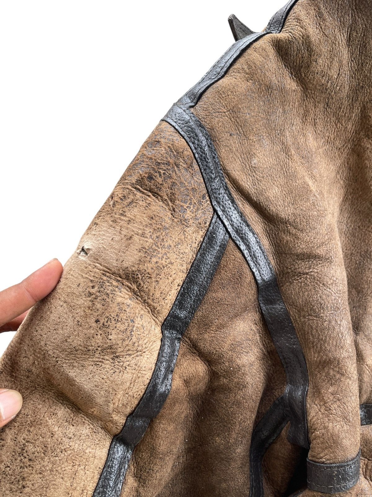 Avirex Avirex Type B-3 Sheepskin Shearling Jacket (size 38) Size US M / EU 48-50 / 2 - 25 Thumbnail