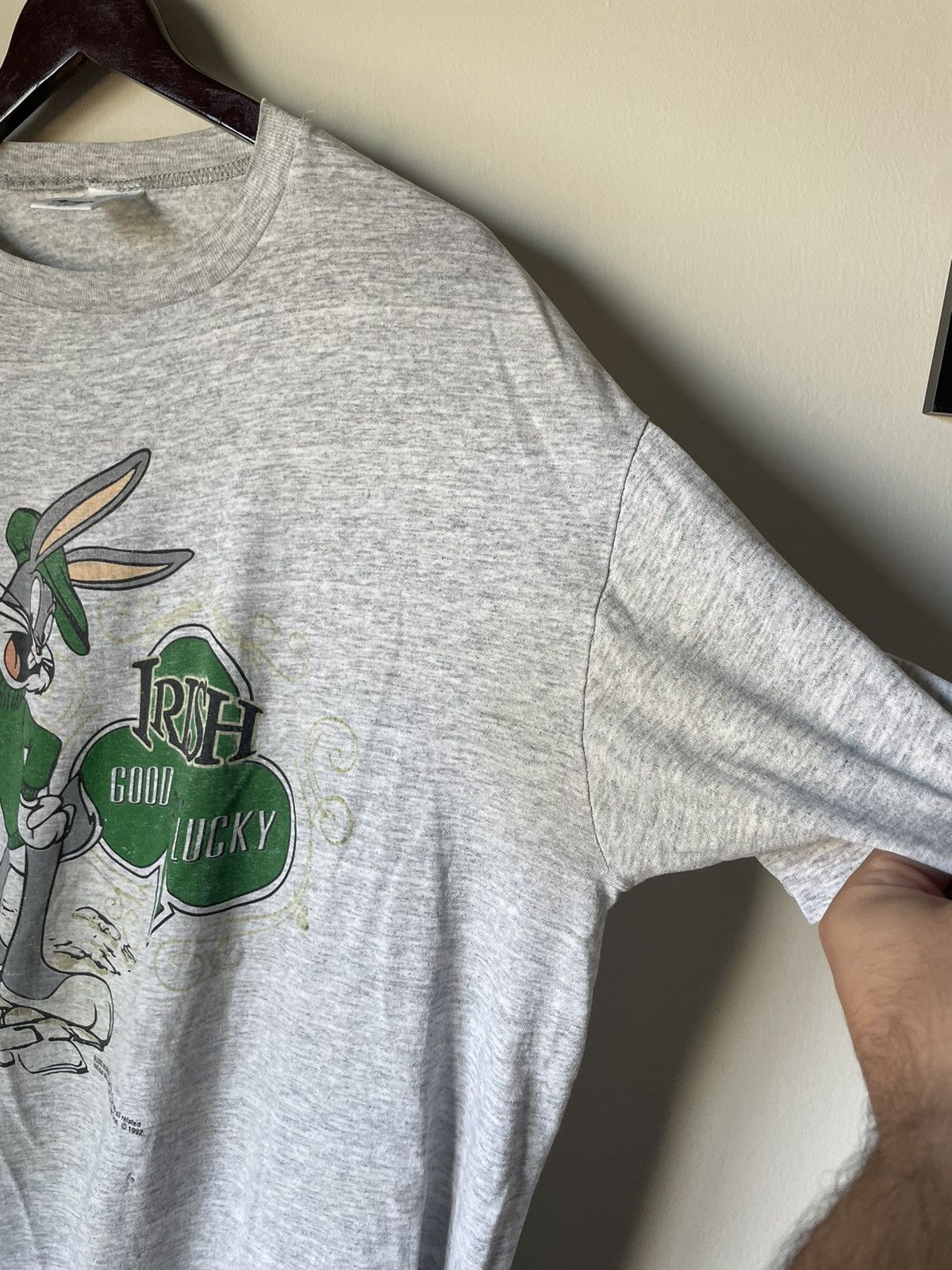 Vintage Vintage 1992 bugs bunny Irish tee Size US L / EU 52-54 / 3 - 6 Thumbnail