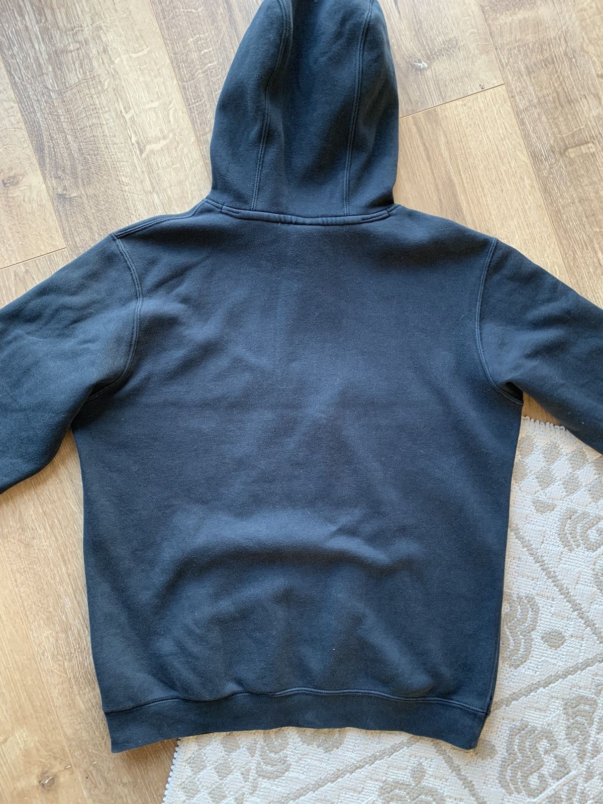 Nike Vintage Nike Big logo black hoodie Size US S / EU 44-46 / 1 - 6 Thumbnail