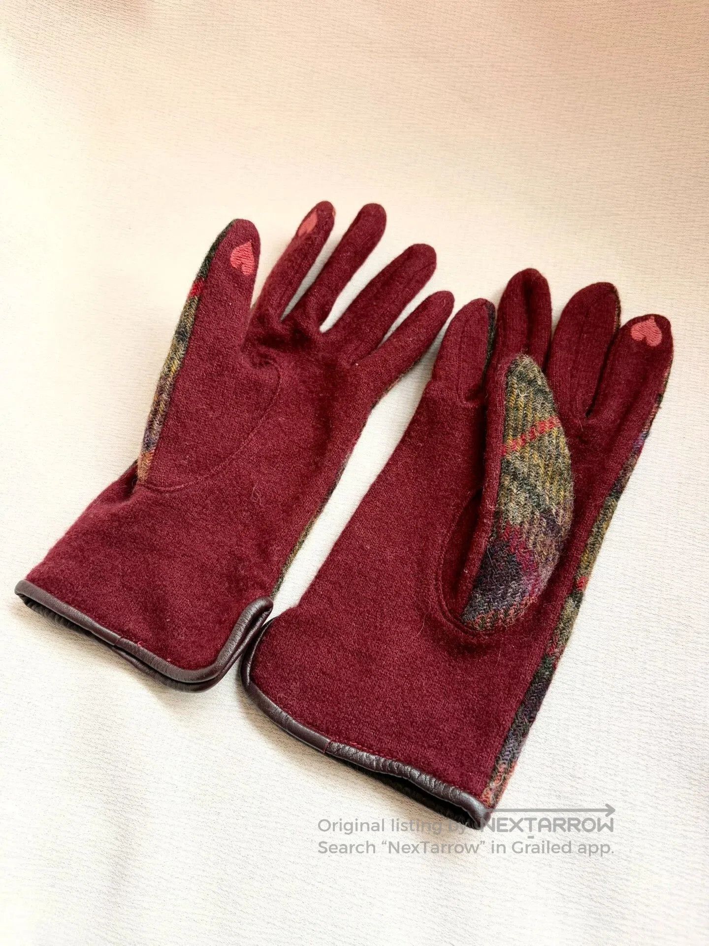Vivienne Westwood Vivienne Westwood Saturn Gloves. Size ONE SIZE - 3 Thumbnail