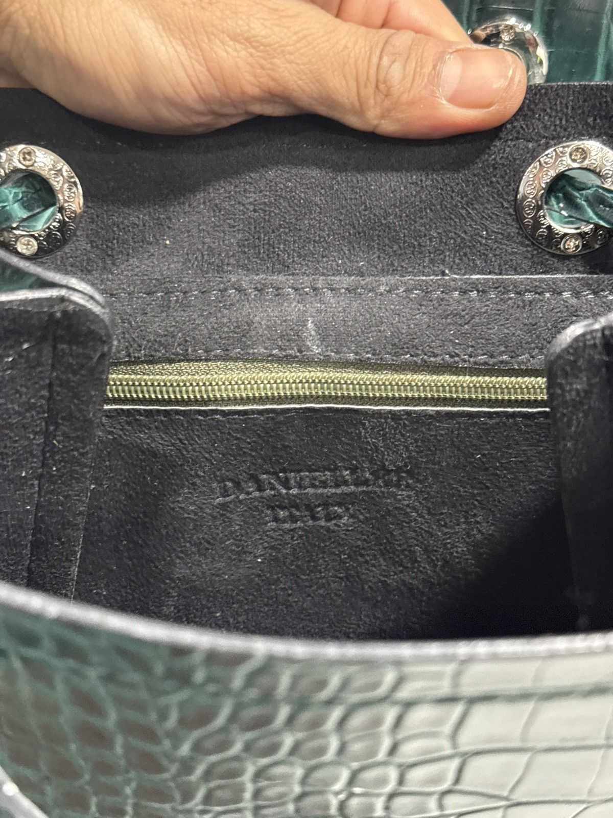 Bottega Veneta Daniellee Green Alligator Embossed Leather Women's Backpack Size ONE SIZE - 15 Thumbnail