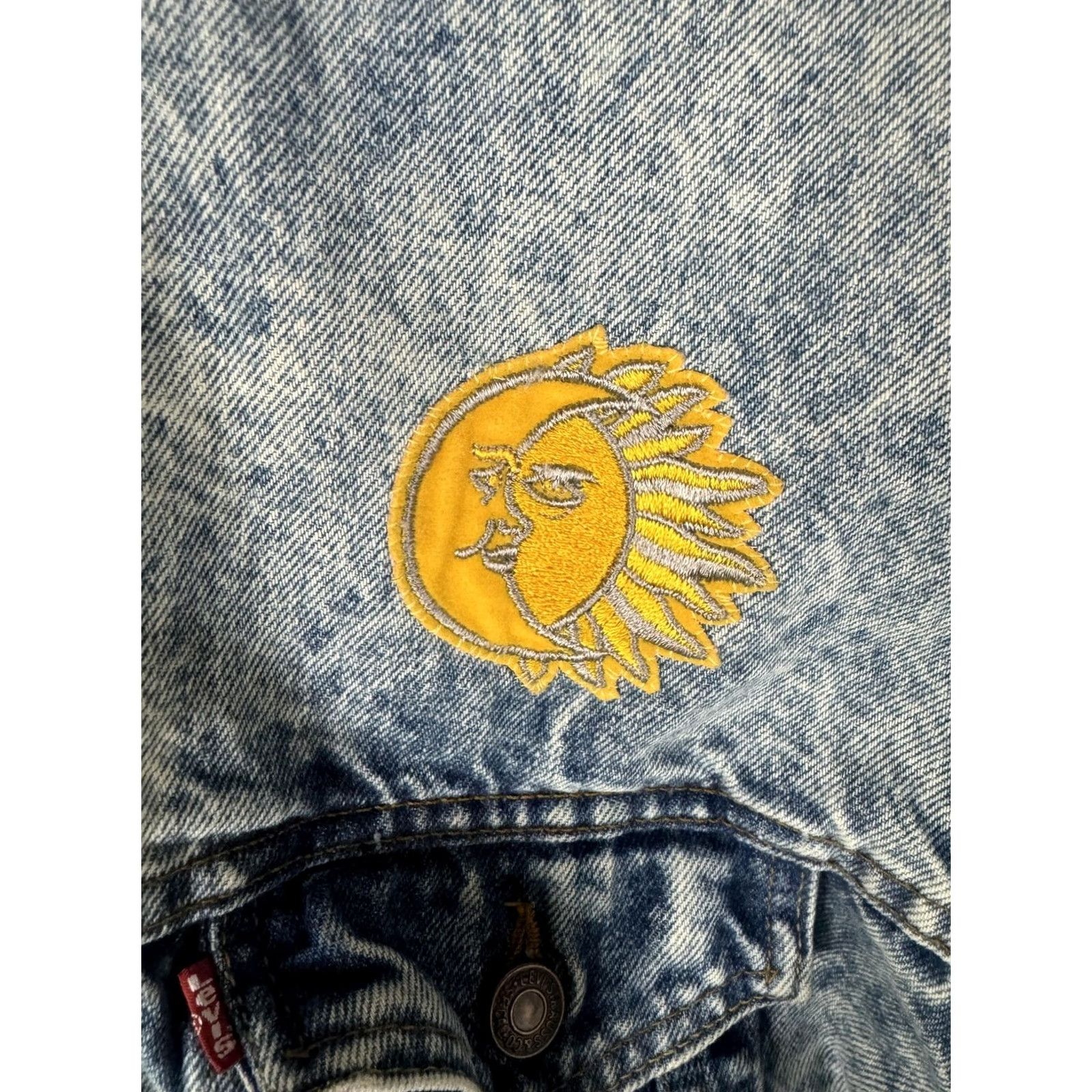 Levi's VINTAGE Levi's Jacket Mens L Denim Trucker Sun Flower 70507 90s Hippie Casual Cotton USA Size US L / EU 52-54 / 3 - 7 Thumbnail