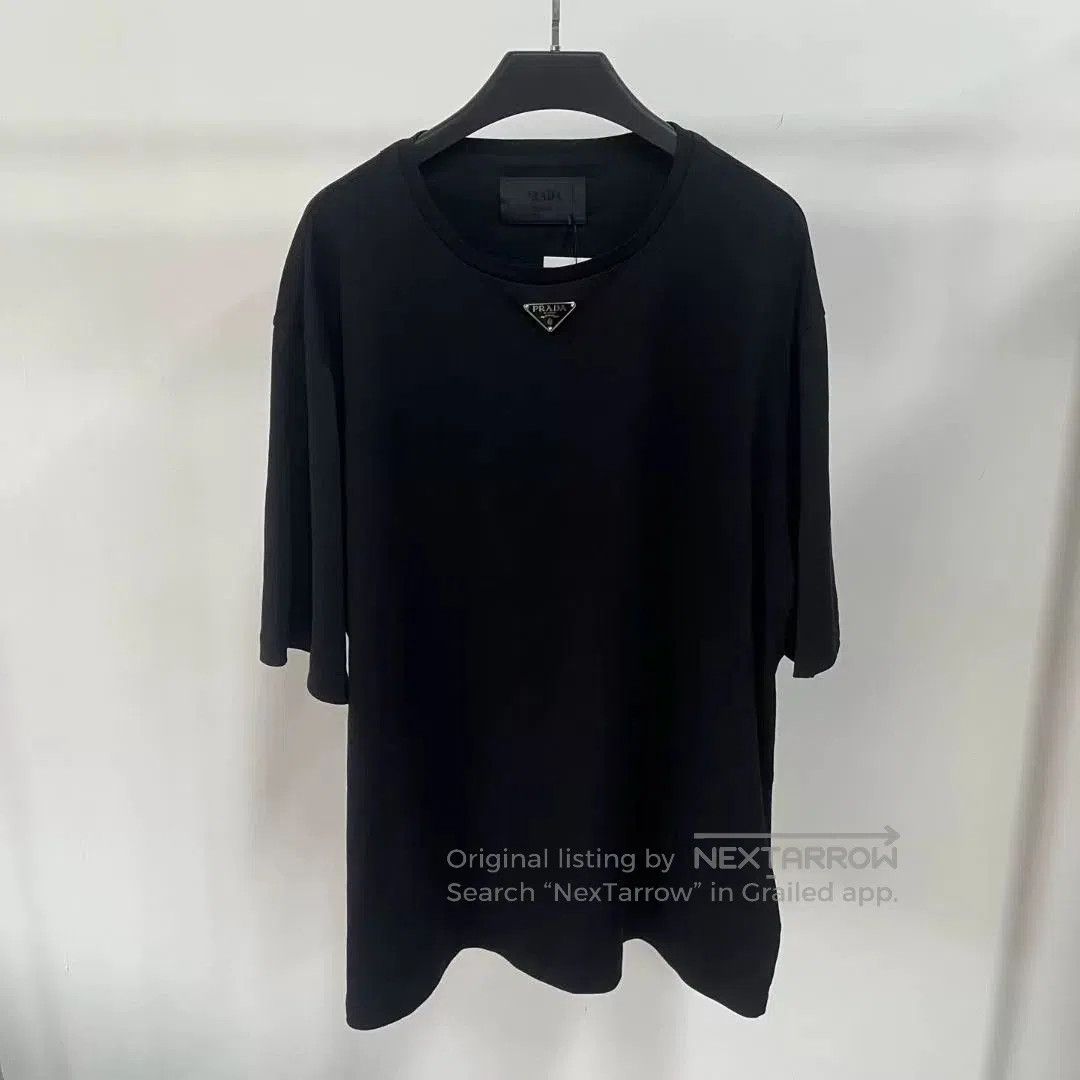 Prada prada short sleeve shirt with triangle logo. Size US XXL / EU 58 / 5 - 1 Thumbnail