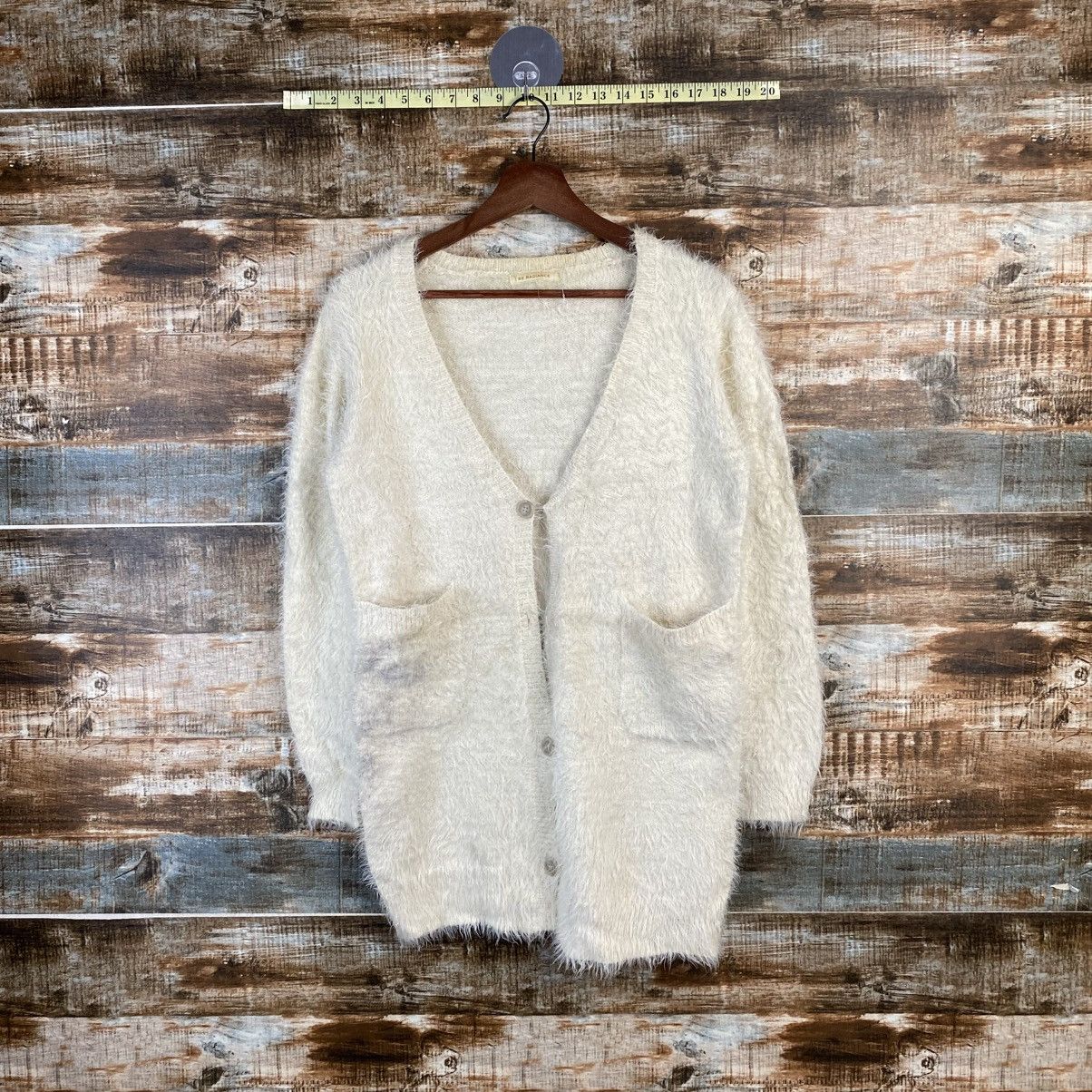 Japanese Brand DL Be Radiance Cream Mohair Shag Shaggy Knitwear #c1050 Size M / US 6-8 / IT 42-44 - 1 Thumbnail