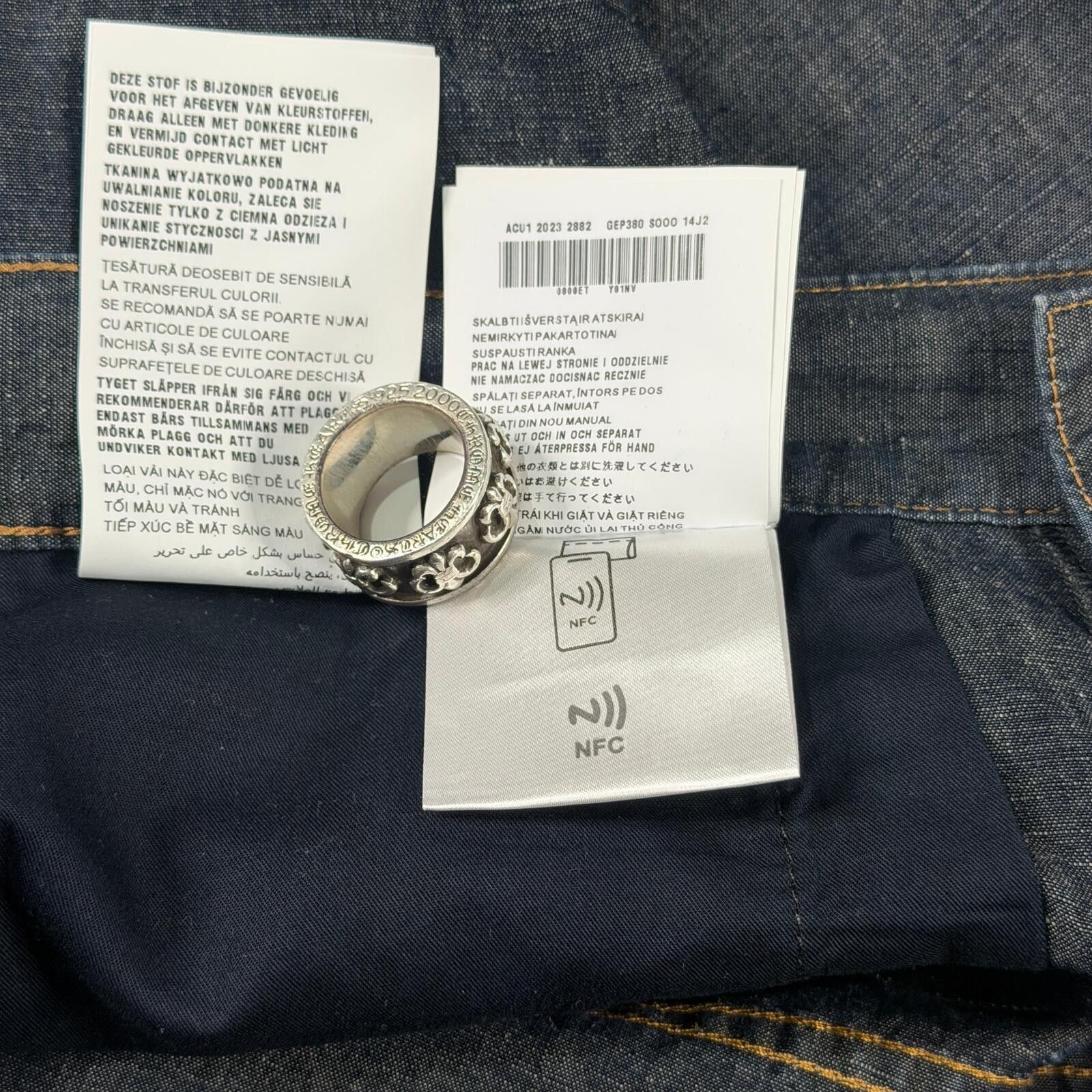 Prada Prada Chambray Denim Bermuda Shorts Size US 33 - 11 Thumbnail