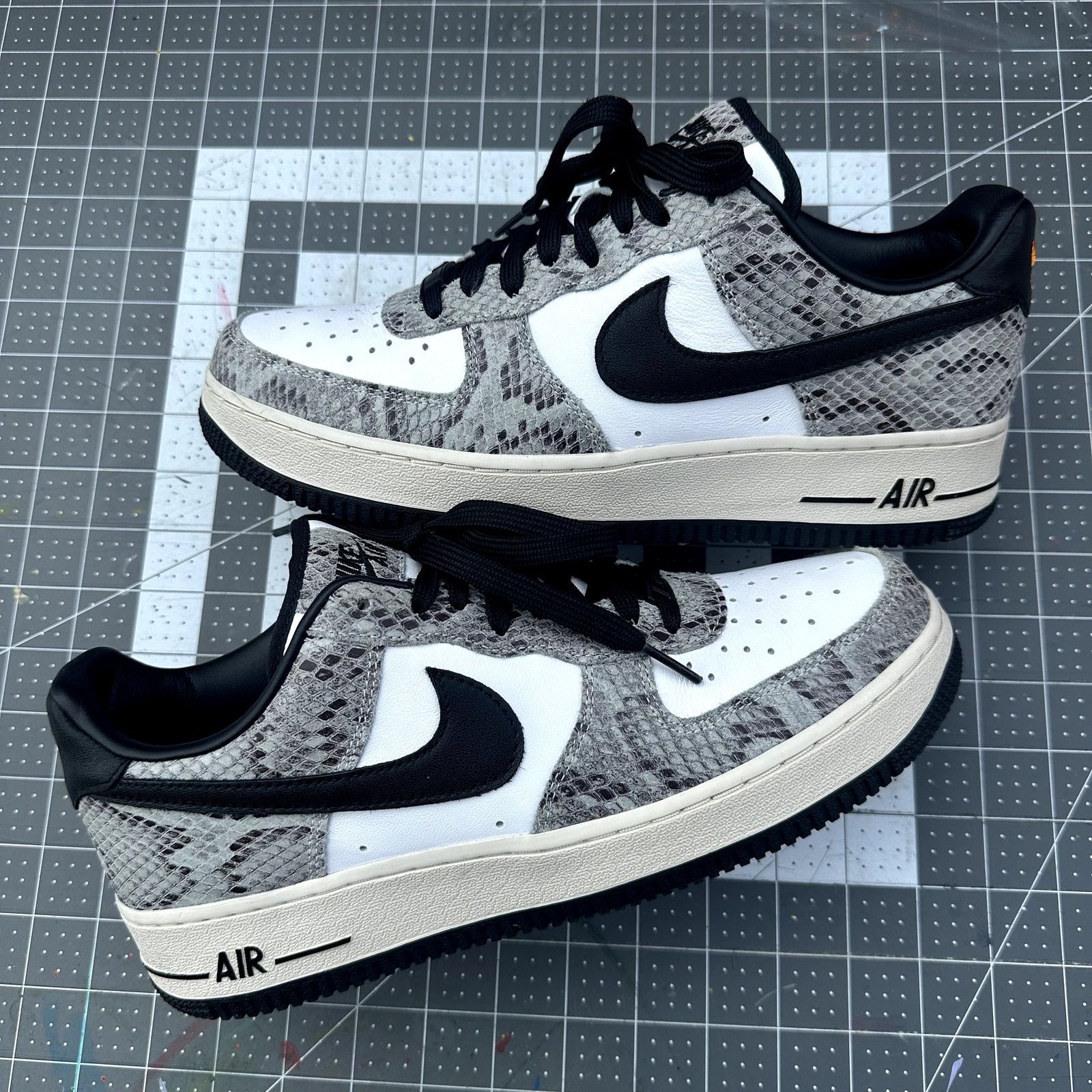 Nike Nike ID Snakeskin Af1 Low Size US 9 / EU 42 - 1 Thumbnail