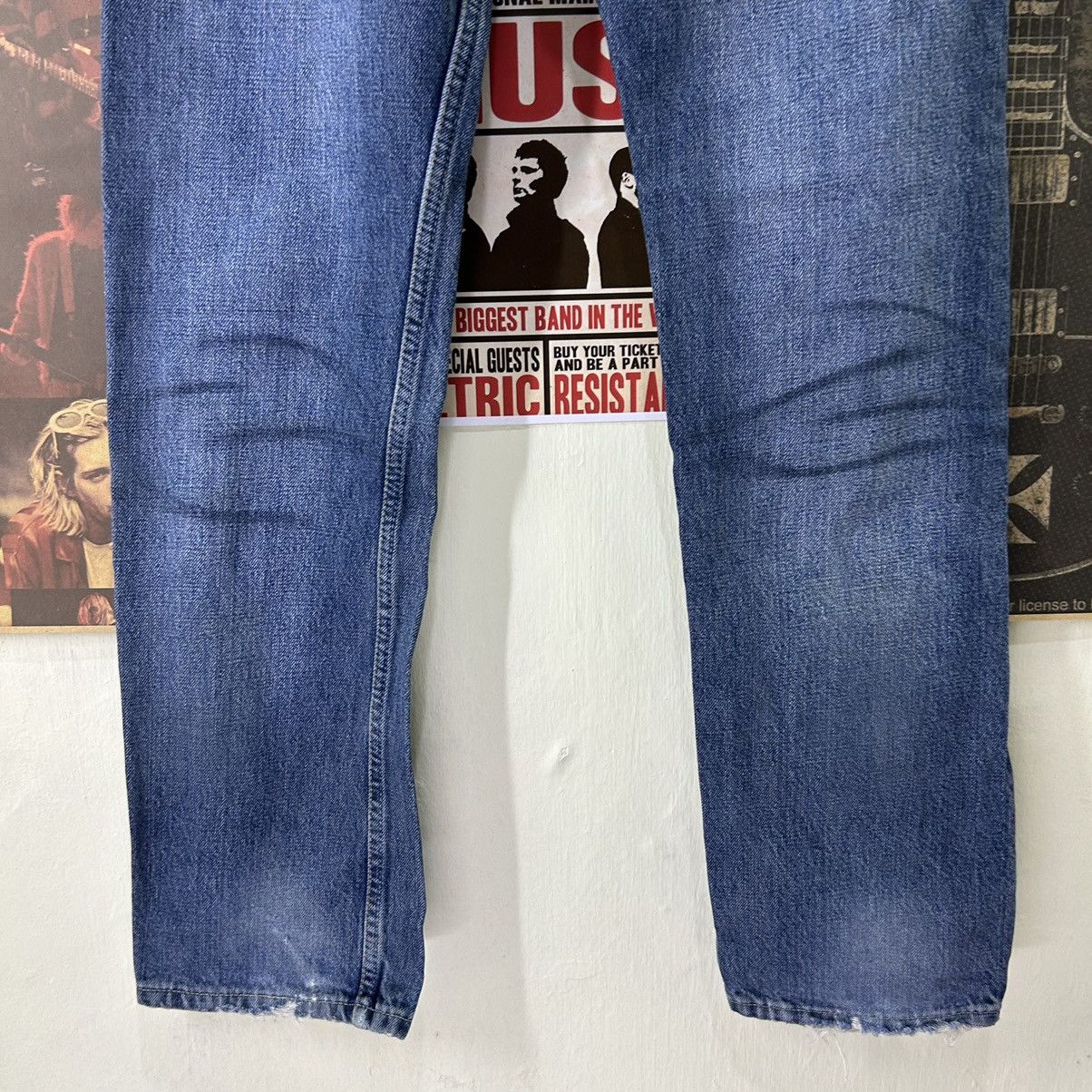 Levi's Vintage Levi’s 501 Y2k Distressed Denim Size US 26 / EU 42 - 13 Thumbnail