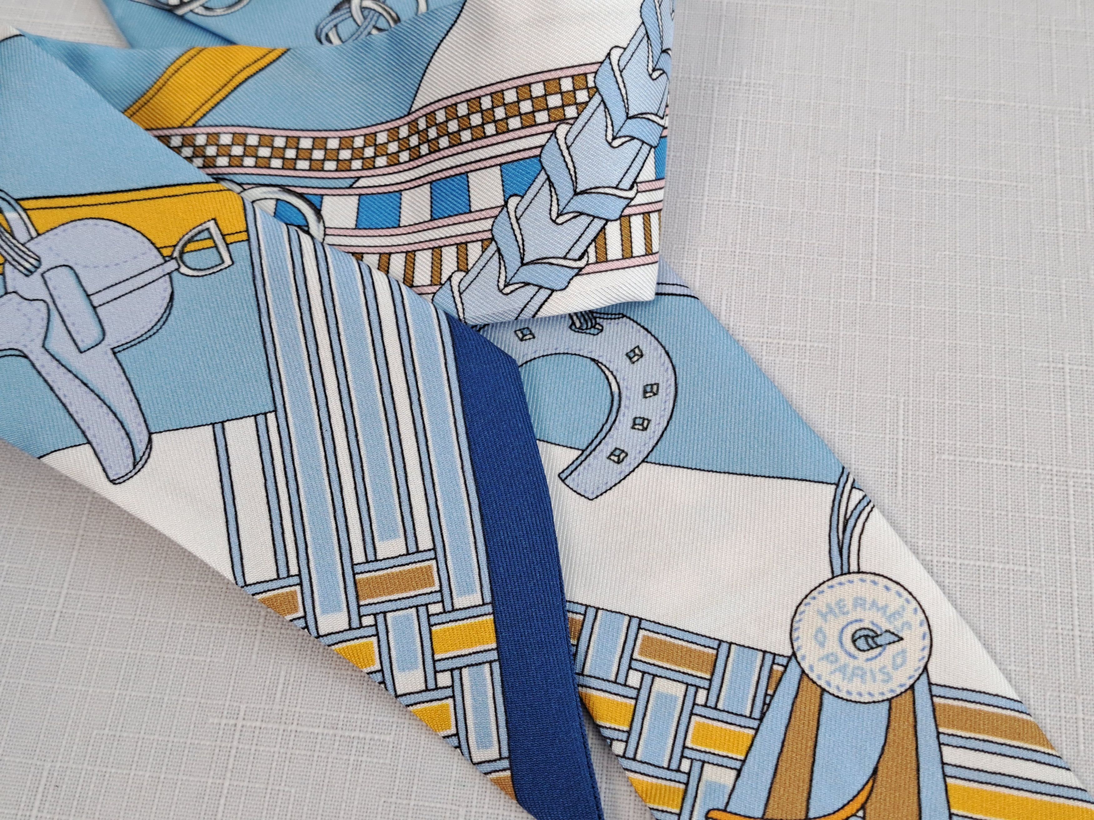 Hermes HERMES Paris silk twilly scarf. Size ONE SIZE - 11 Thumbnail