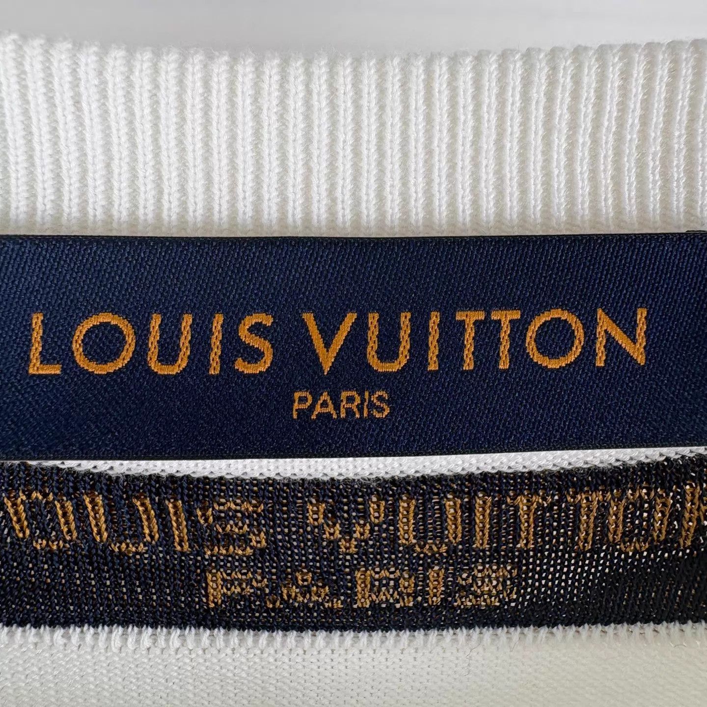 Louis Vuitton Louis Vuitton END GOAL Big Logo White Silk Knit Short Sleeve L Size US L / EU 52-54 / 3 - 6 Thumbnail