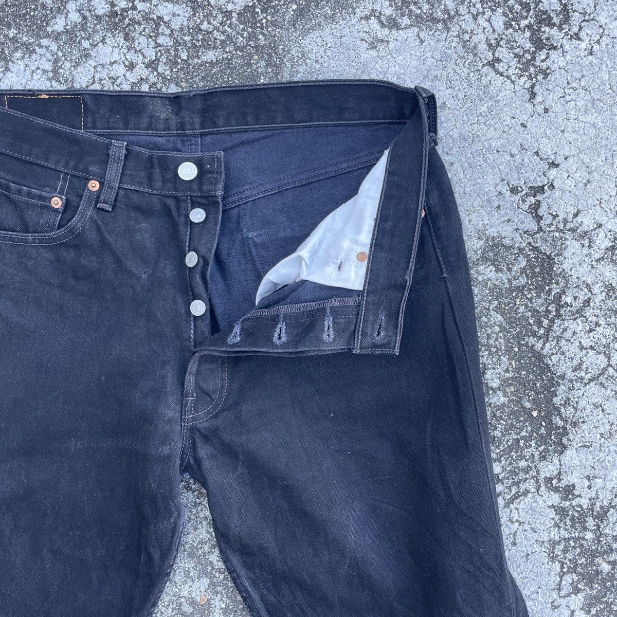 Levi's Vintage Levis 501 Distressed Denim Size US 33 - 2 Thumbnail
