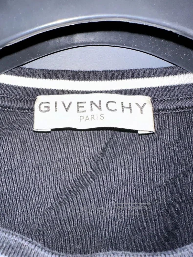 Givenchy Givenchy Classic Black and White Letter Logo Raglan Short Size US L / EU 52-54 / 3 - 4 Thumbnail