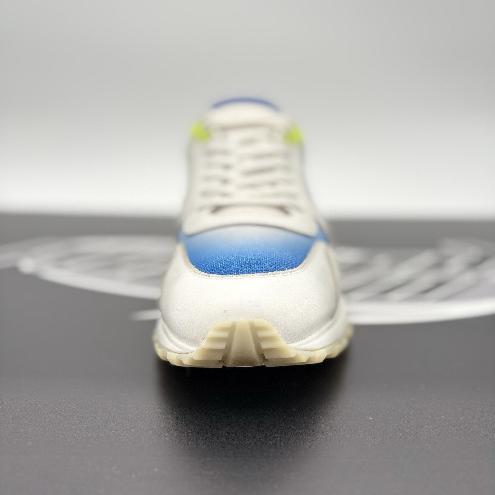 Louis Vuitton Louis Vuitton Run Away ' Eclipse Blue Gradation ' | CLEAN Size US 9 / EU 42 - 15 Thumbnail