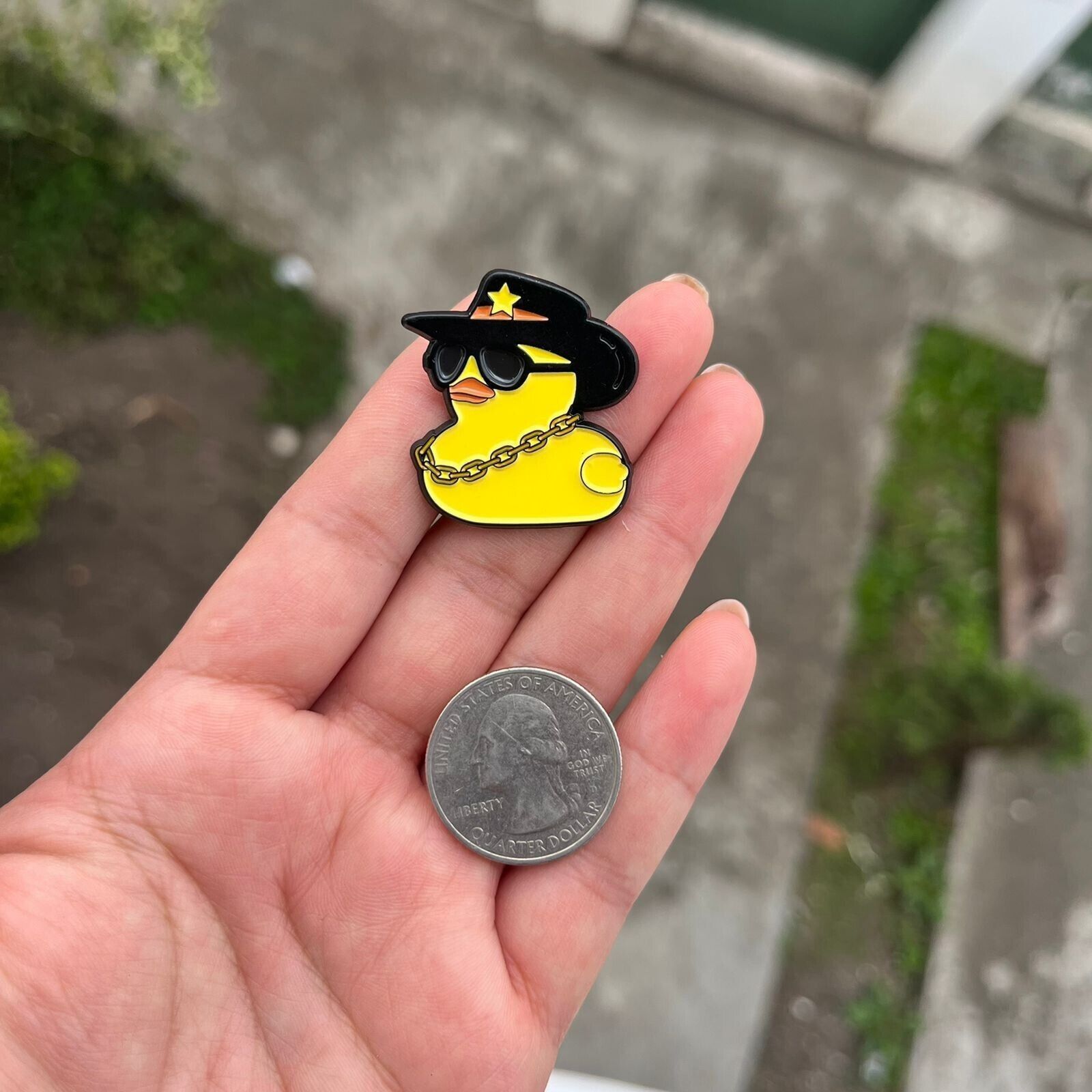 Other New Duck Cartoon Enamel Collecctionable Looking Funny Cool P Size ONE SIZE - 3 Thumbnail