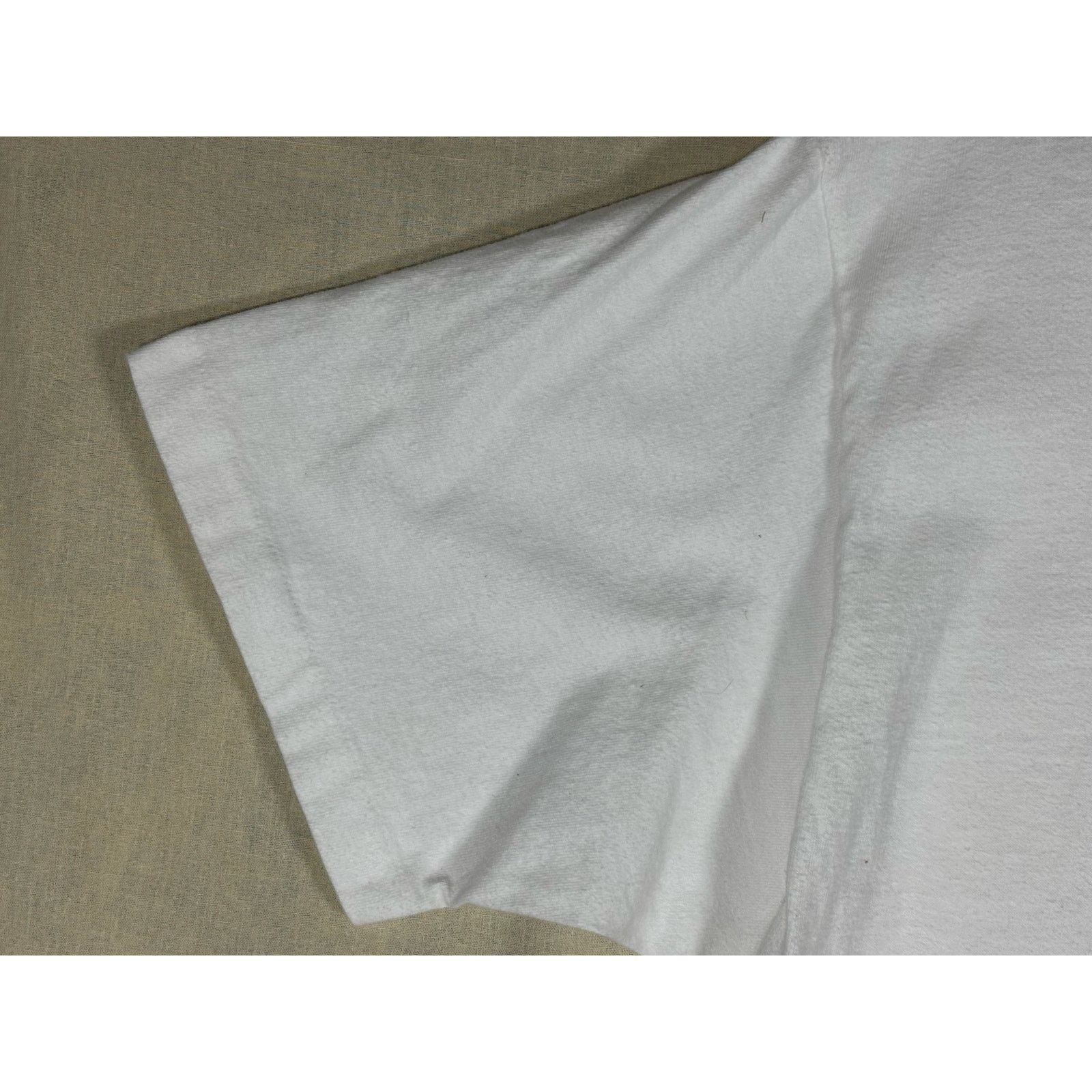 DKNY DKNY Donna Karan New York Graphic T Shirt White Made USA L Size US L / EU 52-54 / 3 - 5 Thumbnail