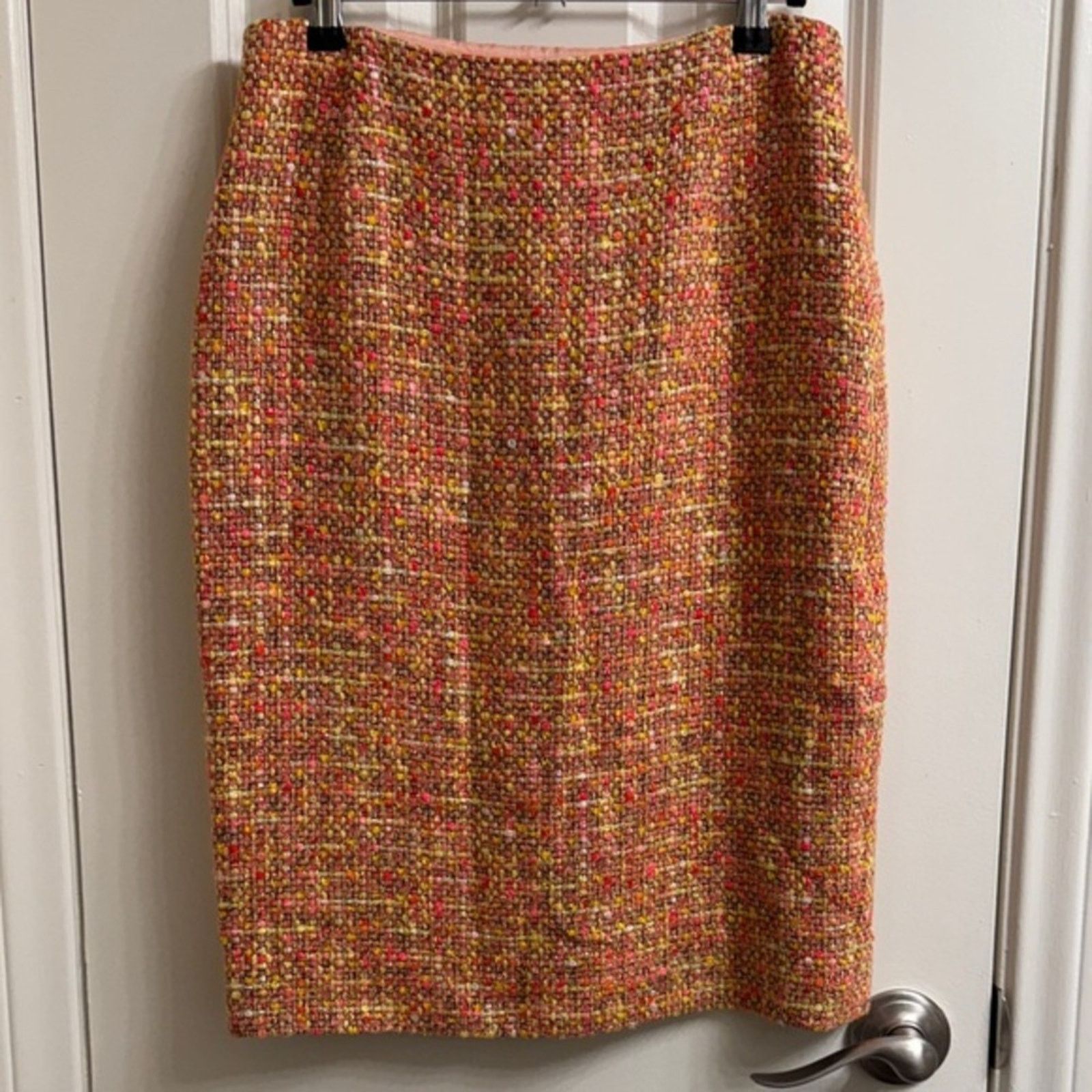 Escada Escada Vibrant Tweed pink and yellow Pencil Skirt sz small Size 27" / US 4 / IT 40 - 1 Thumbnail