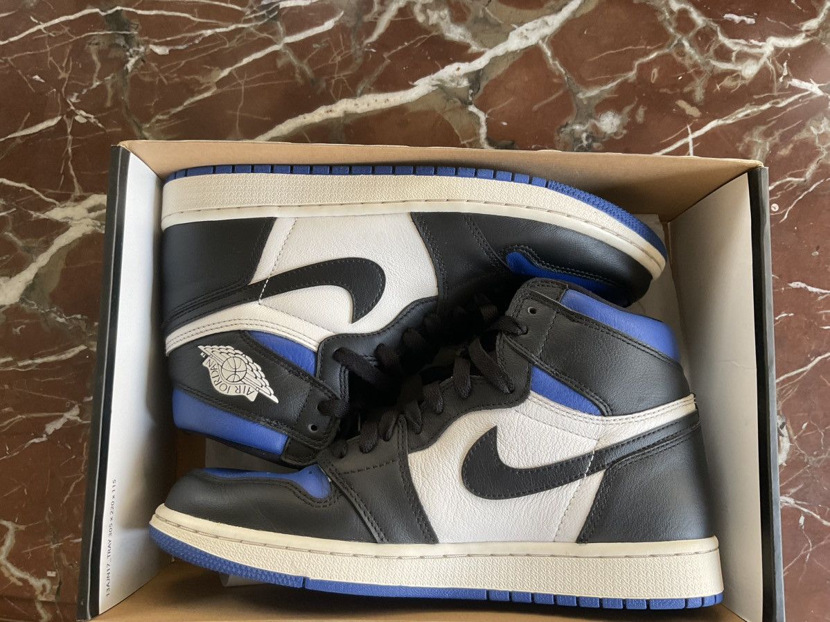Jordan Brand × Nike Nike Air Jordan 1 Retro OG High Royal Toe 555088-041 Size US 8 / EU 41 - 1 Thumbnail