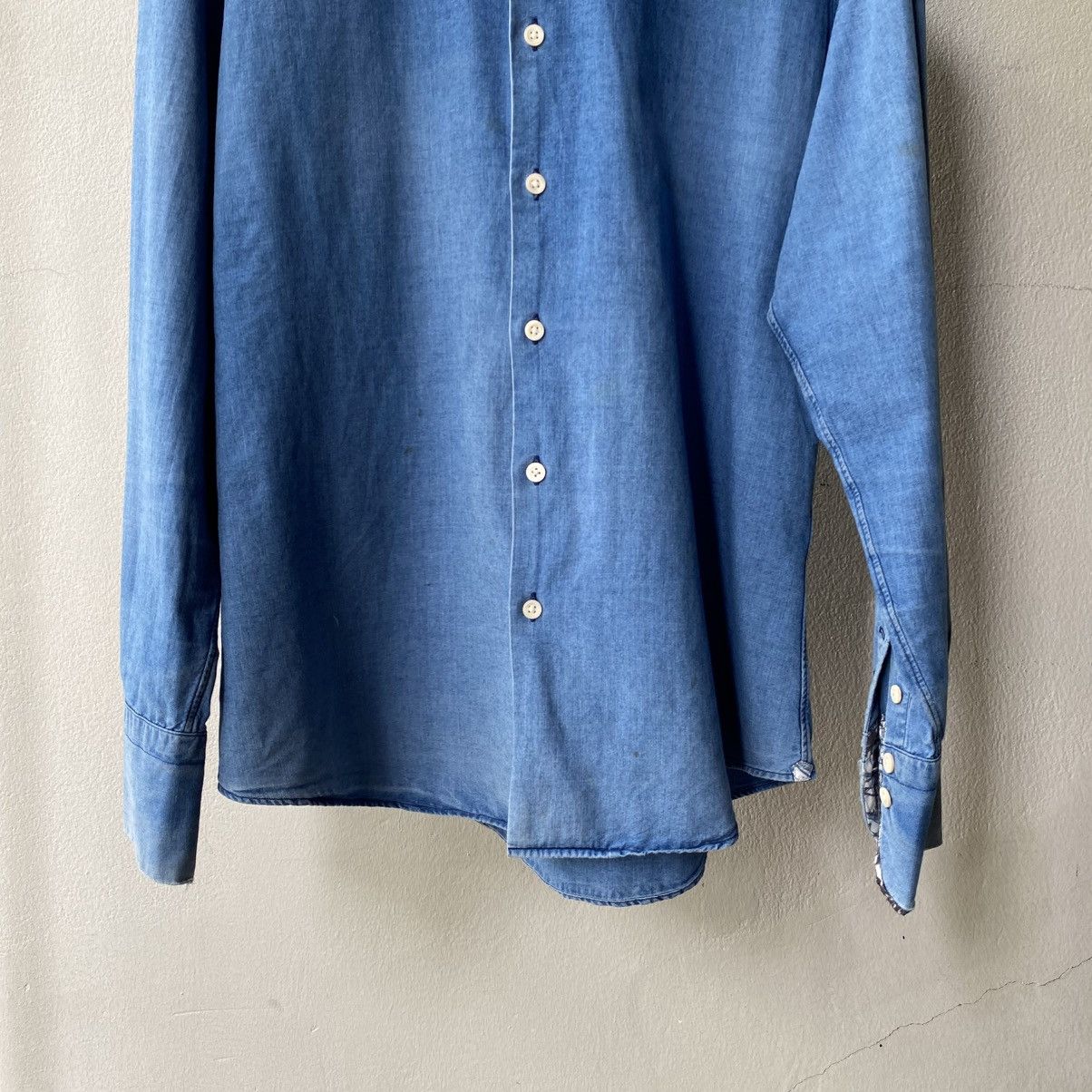 Paul Smith Paul Smith Lightweight Blue Denim Shirt Size US L / EU 52-54 / 3 - 21 Thumbnail