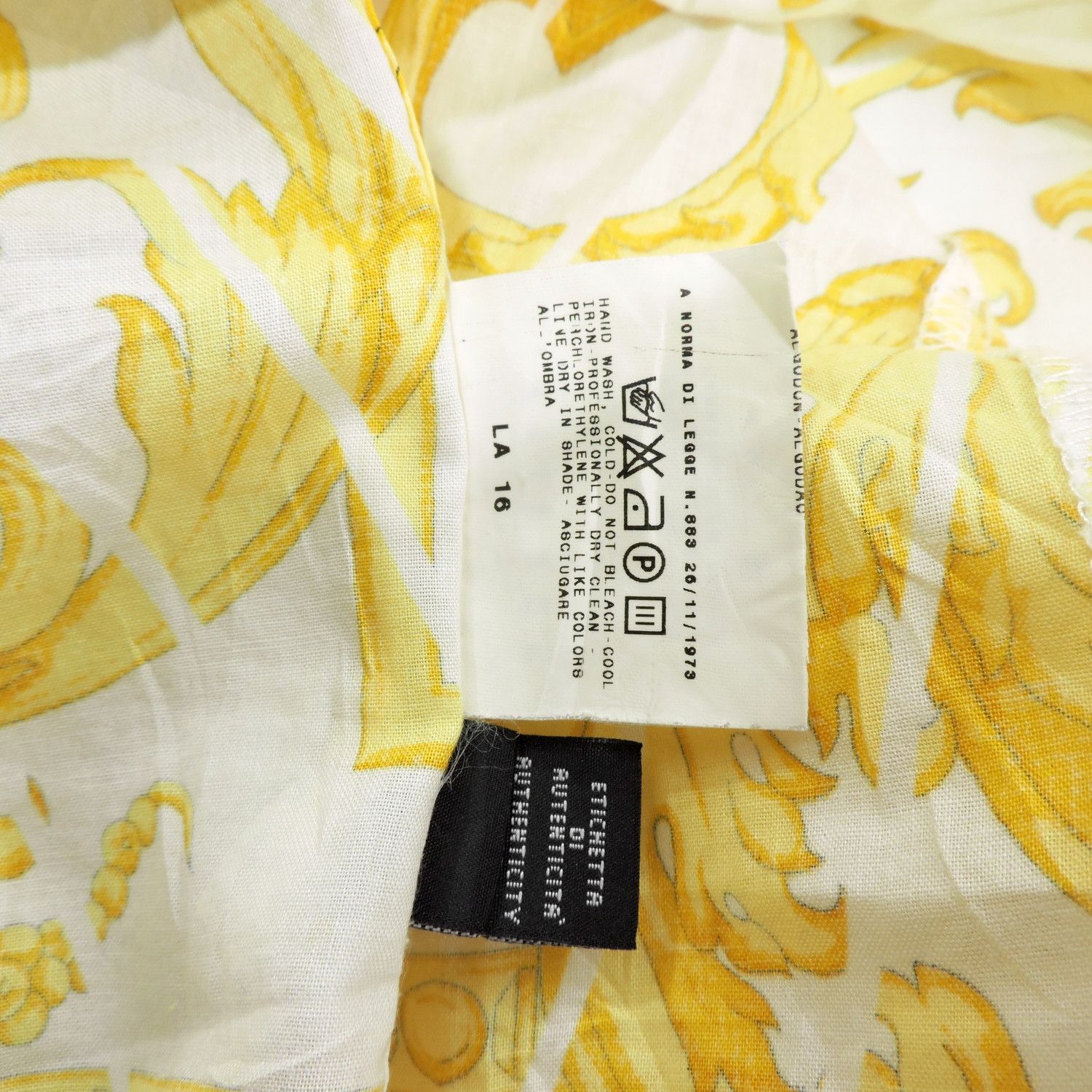 Versace VERSACE JEANS SIGNATURE BAROQUE VEST SHIRT Size XL / US 12-14 / IT 48-50 - 6 Thumbnail