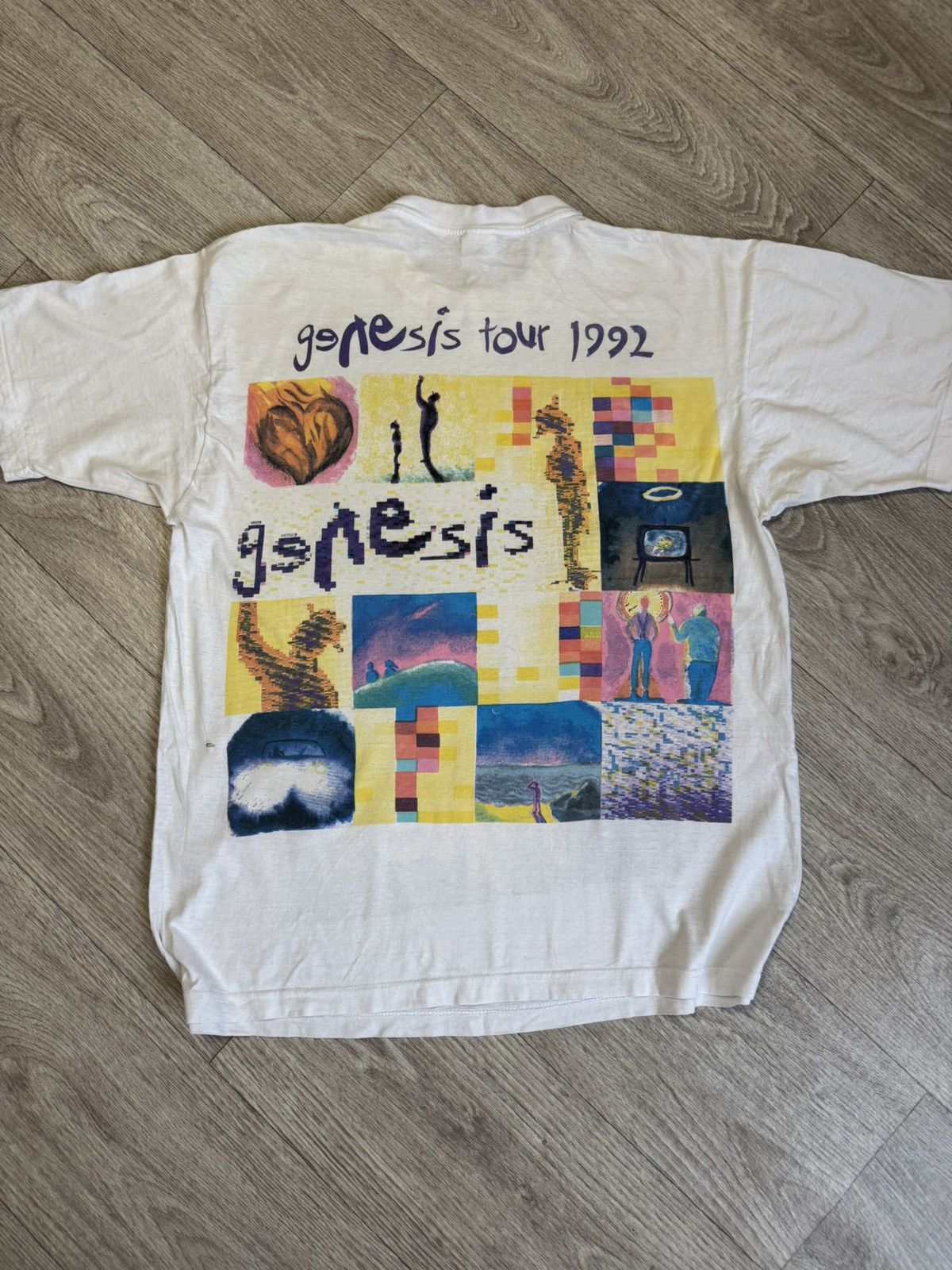Band Tees 🔷Vintage Genesis 1992 Tour T-shirt🔷 Size US L / EU 52-54 / 3 - 7 Thumbnail