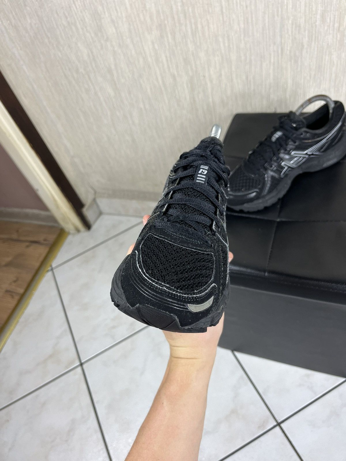 Asics × Vintage Vintage Asics gel-kayano 19 black silver mesh sneakers shoes Size US 7 / EU 40 - 15 Thumbnail