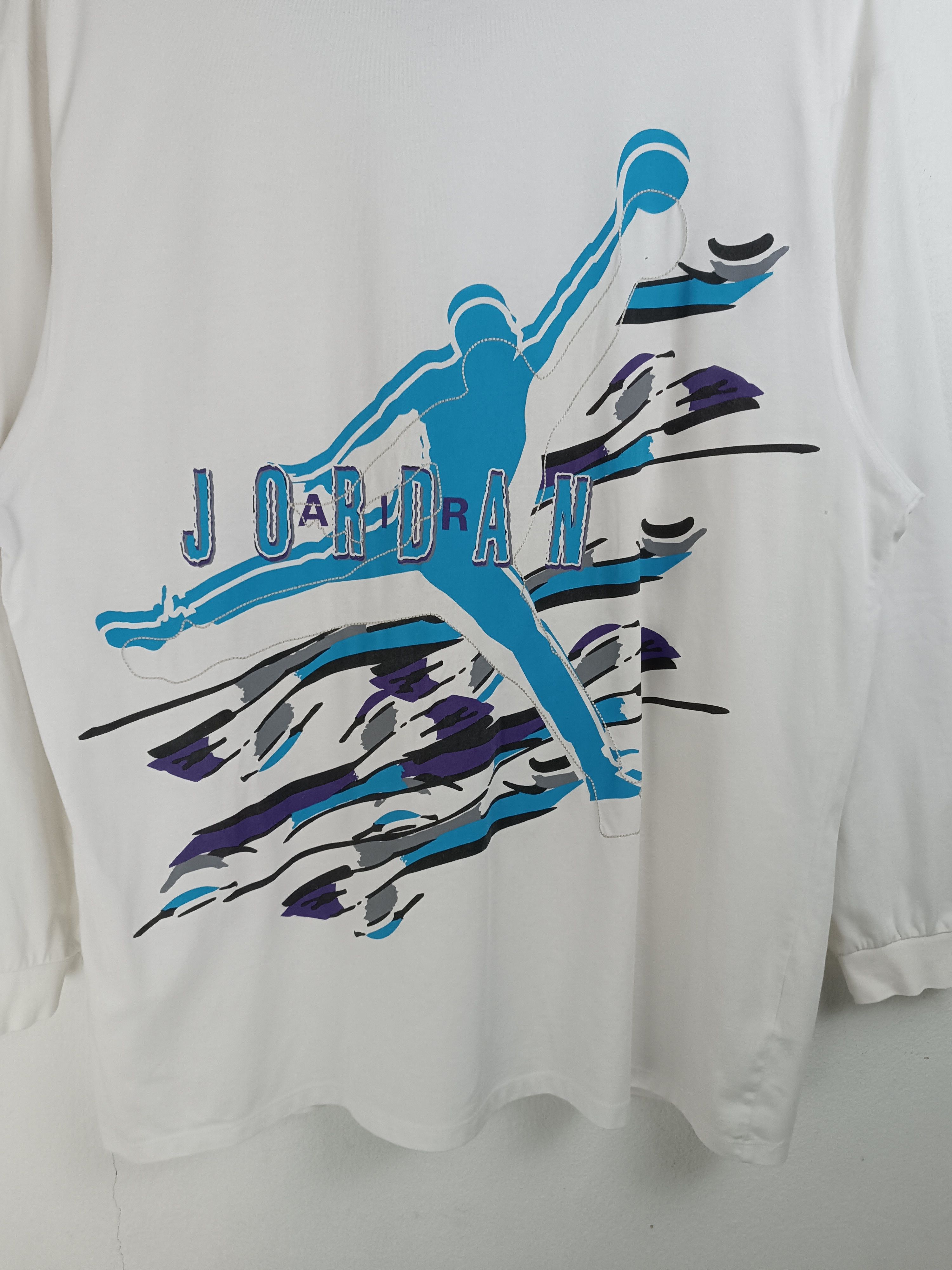Jordan Brand VINTAGE AIR JORDAN DISTRESSED BIG LOGO JUMPMAN NIKE TEE Size US L / EU 52-54 / 3 - 9 Thumbnail