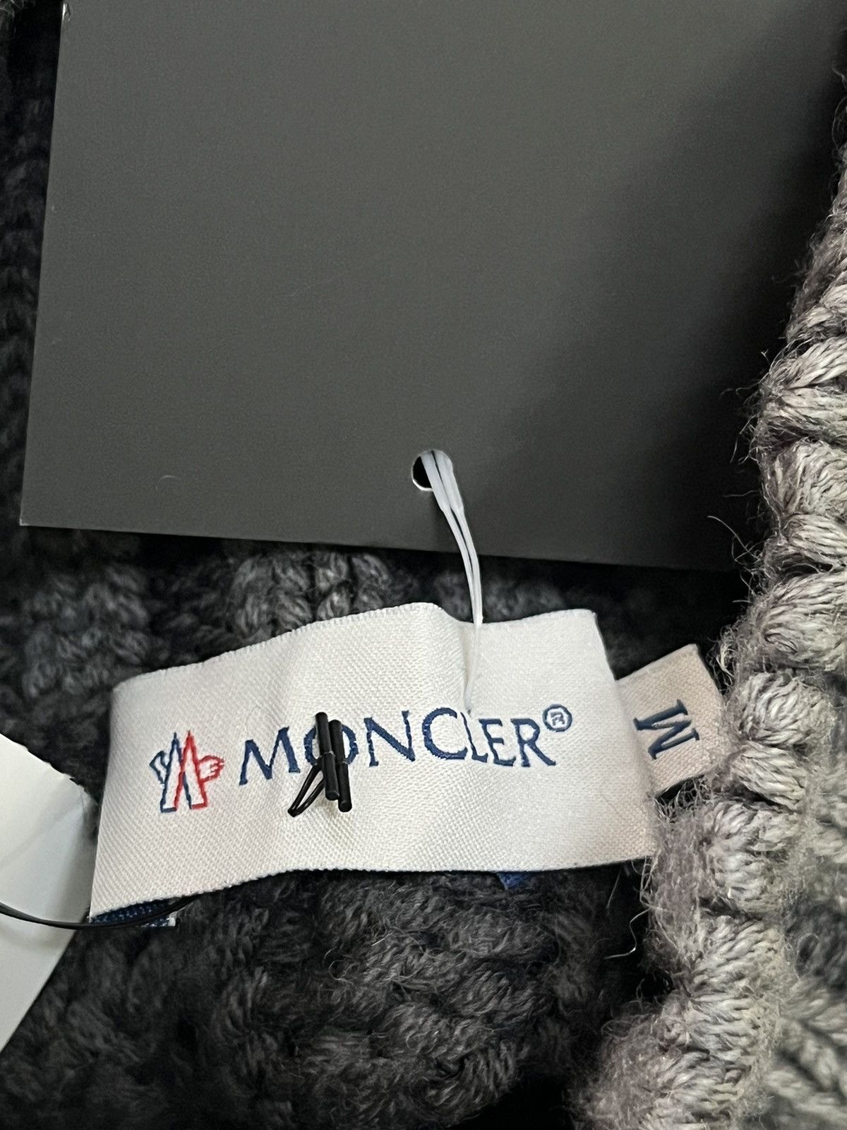 Moncler Moncler hand made knitwear cardigan Size US M / EU 48-50 / 2 - 7 Thumbnail