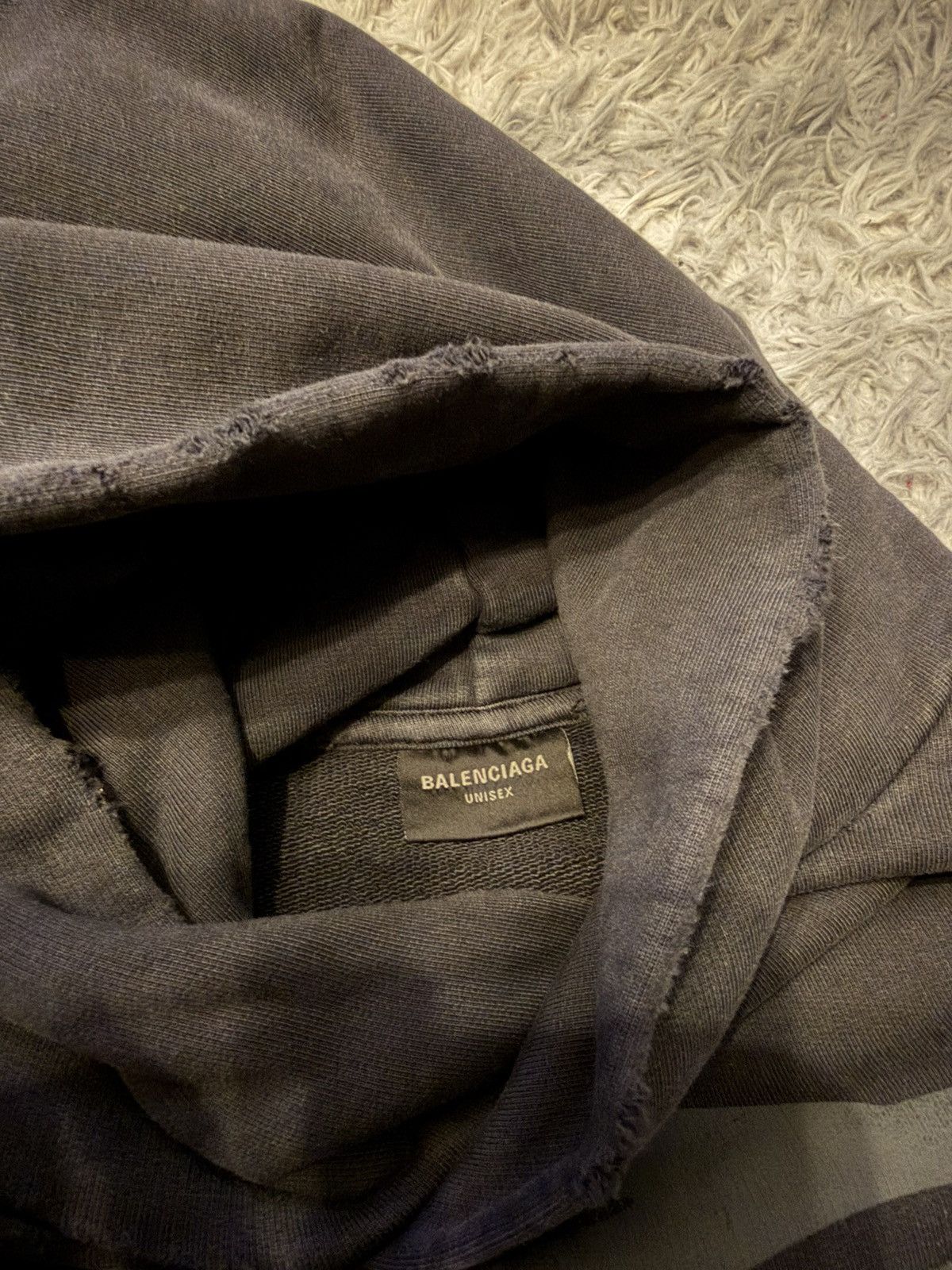 Balenciaga faded ripped logo hoodie Size US L / EU 52-54 / 3 - 4 Thumbnail